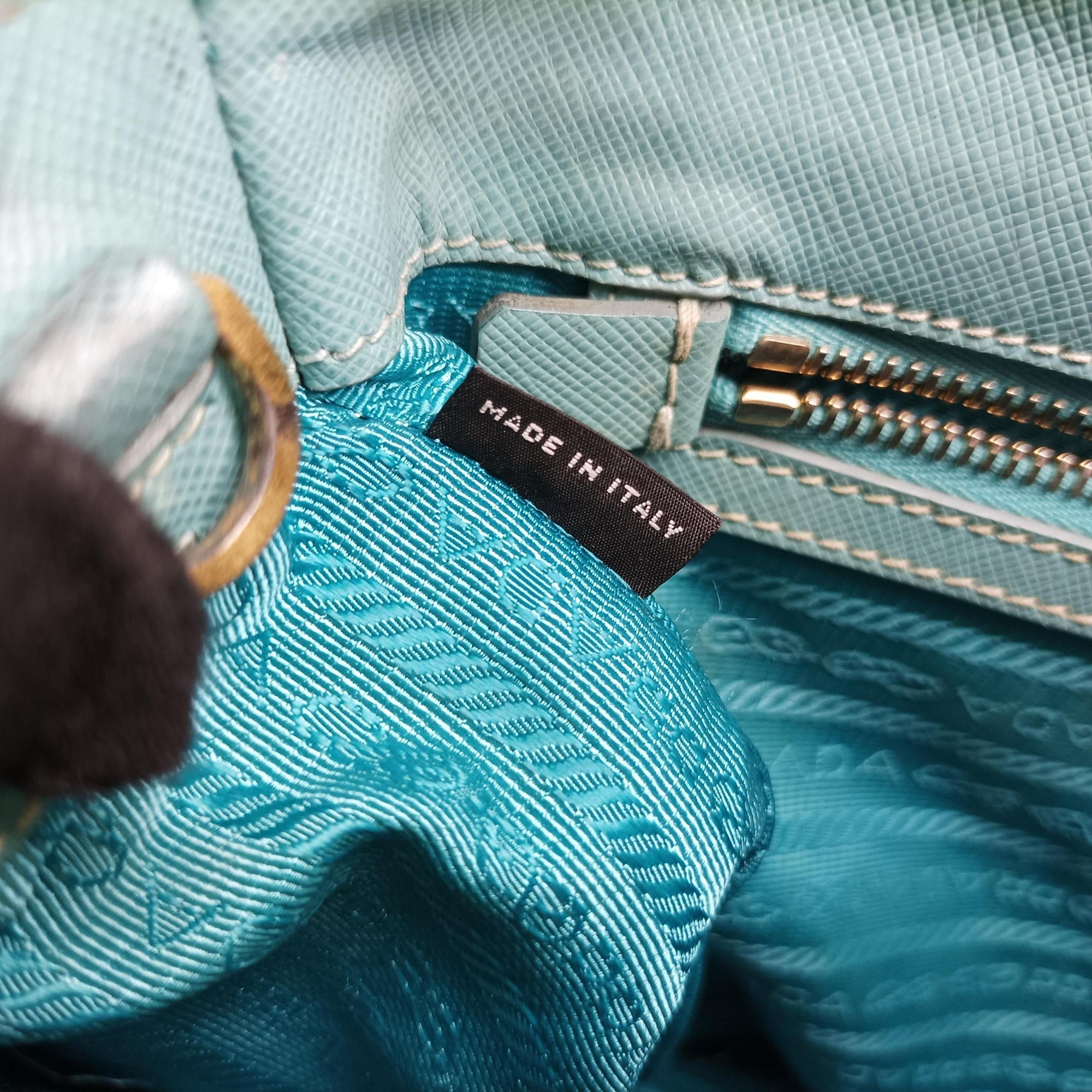 Pre-owned Prada Galleria Blue SAFFIANO Leather BN1801 shoulderbag | stylenewstar