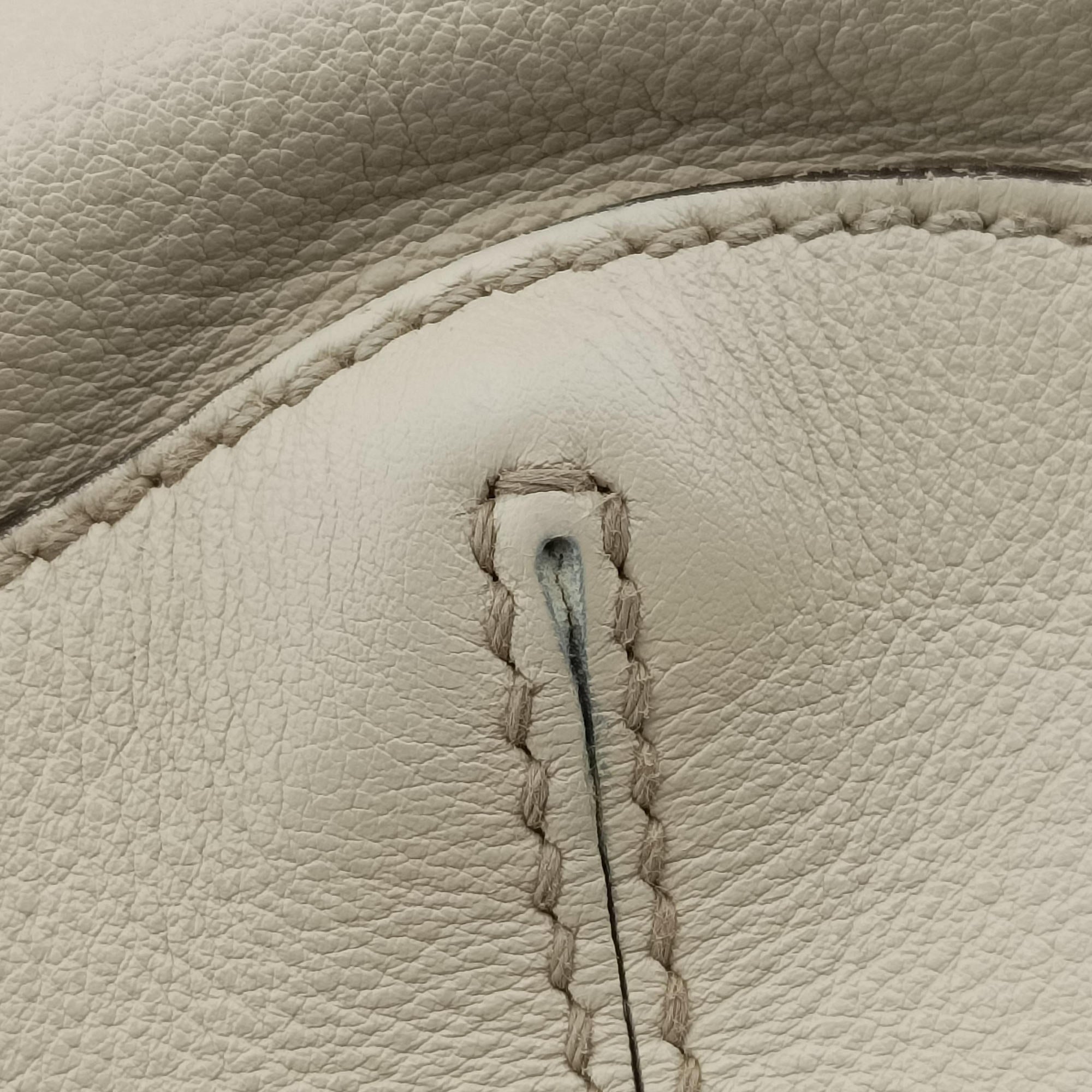 Pre-owned Gucci Bamboo White Leather 169976 shoulderbag | stylenewstar