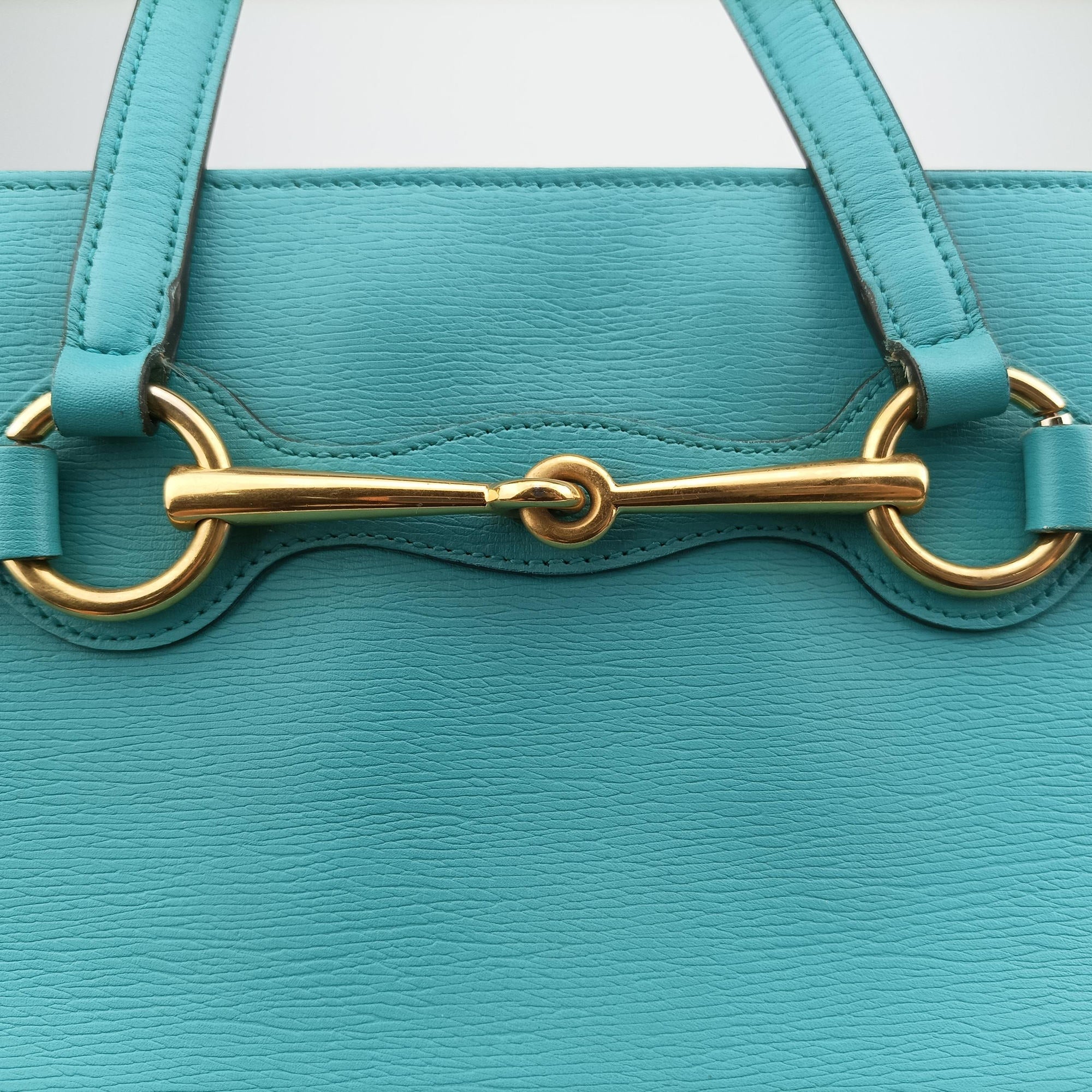 Pre-owned Gucci Bright Bit Blue Leather 319795 shoulderbag | stylenewstar
