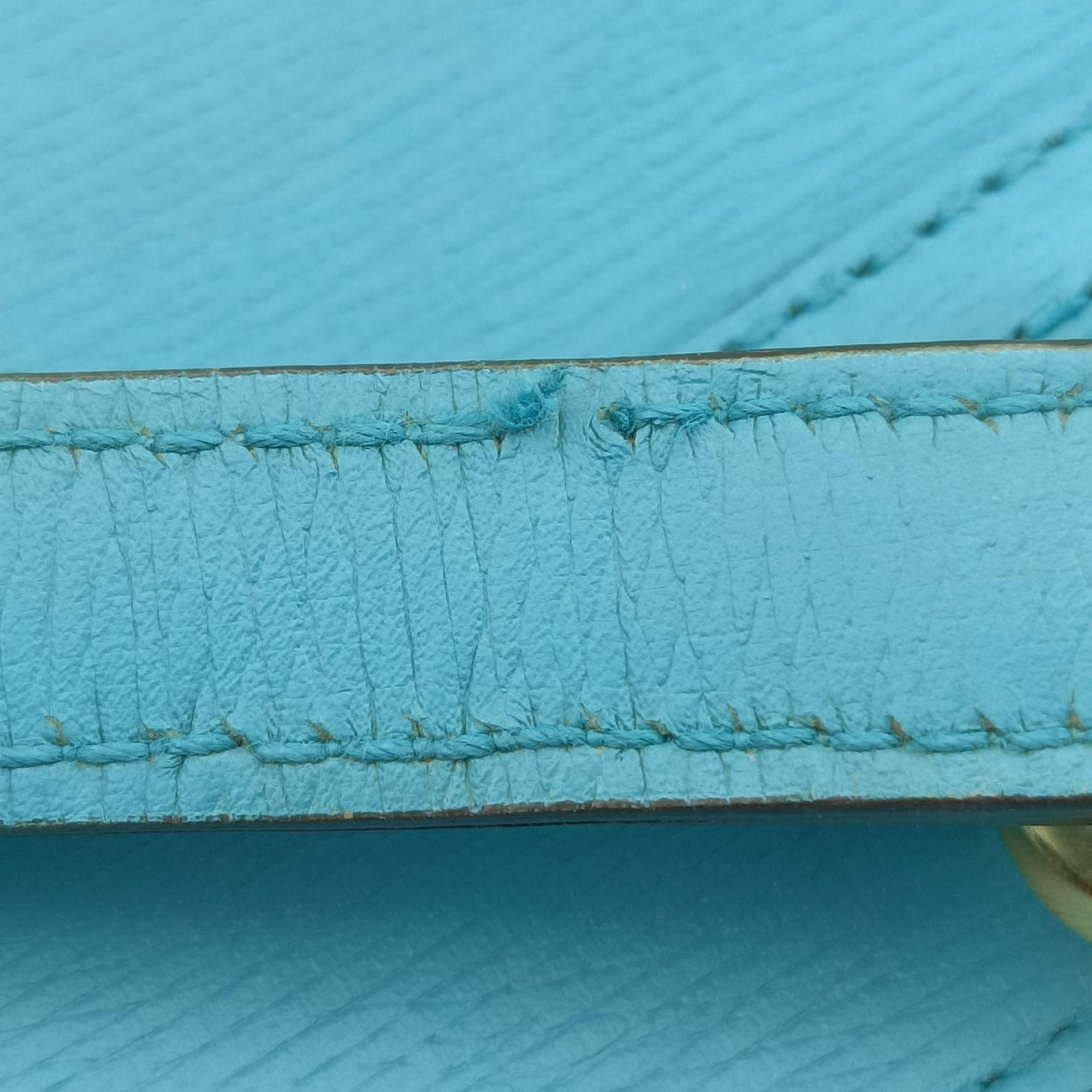 Pre-owned Gucci Bright Bit Blue Leather 319795 shoulderbag | stylenewstar