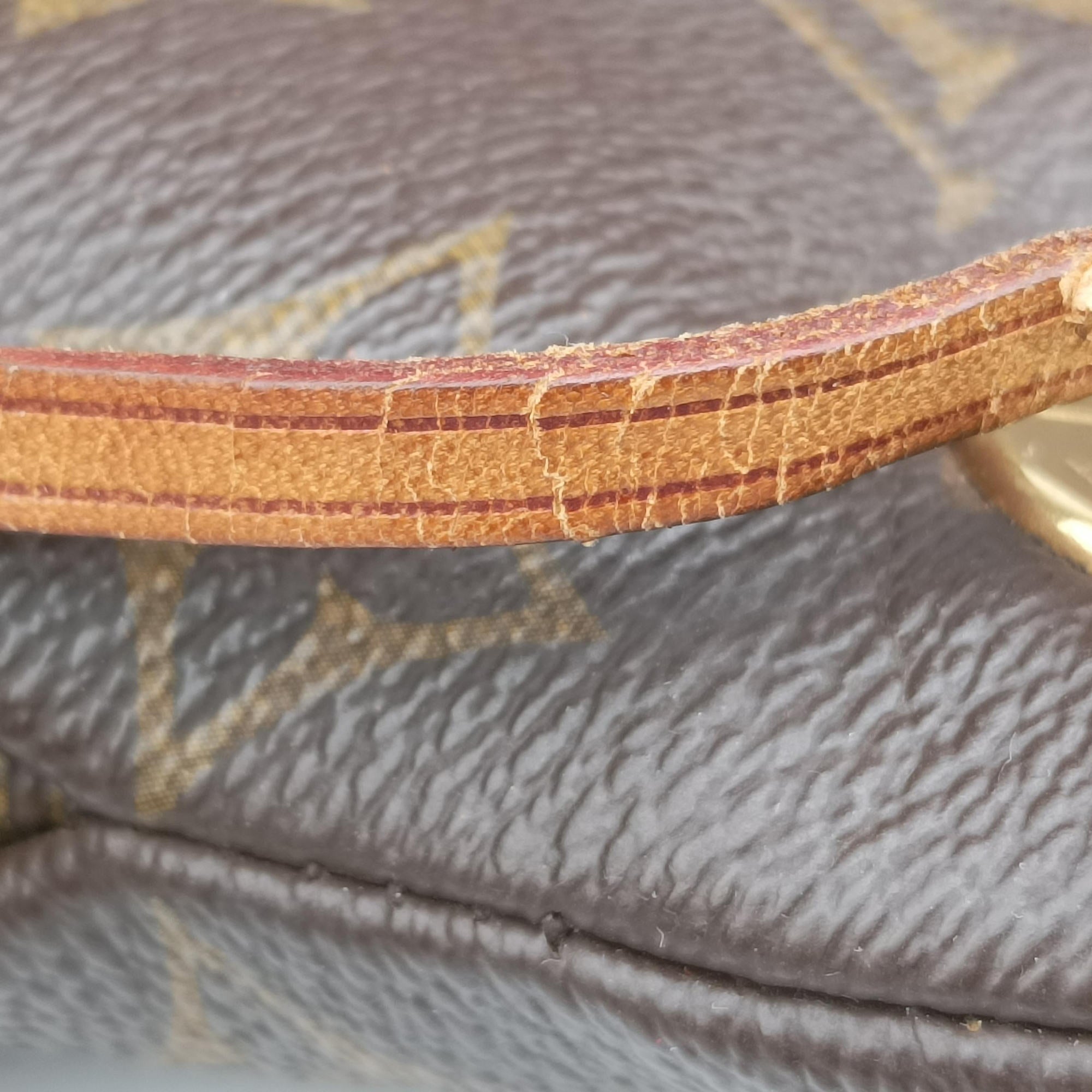 Secondhand Louis Vuitton ARTSY MM Brown Monogram Canvas M40249 handbag | stylenewstar