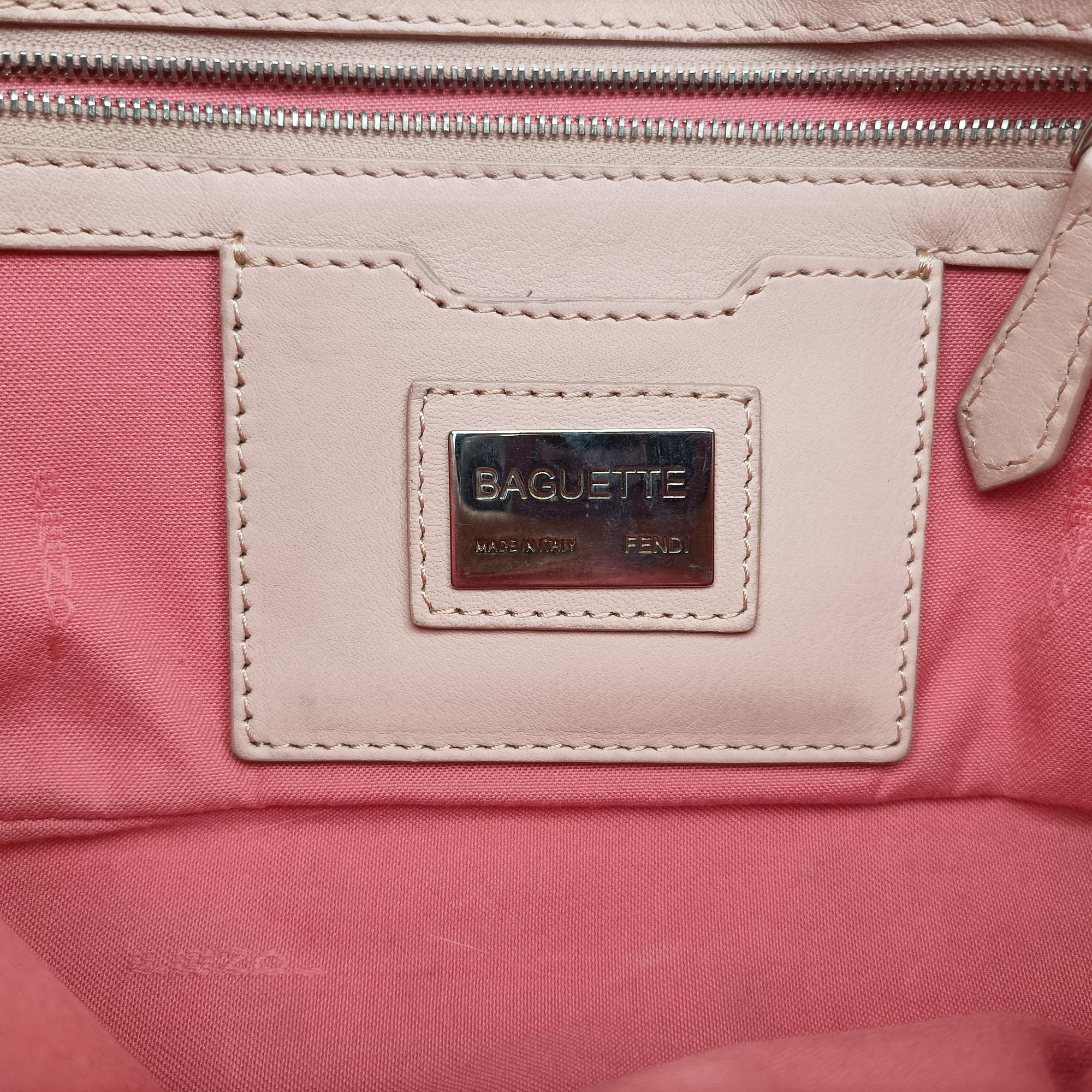 Pre-owned Fendi monster Baguette Pink Leather 8BR600 shoulderbag | stylenewstar
