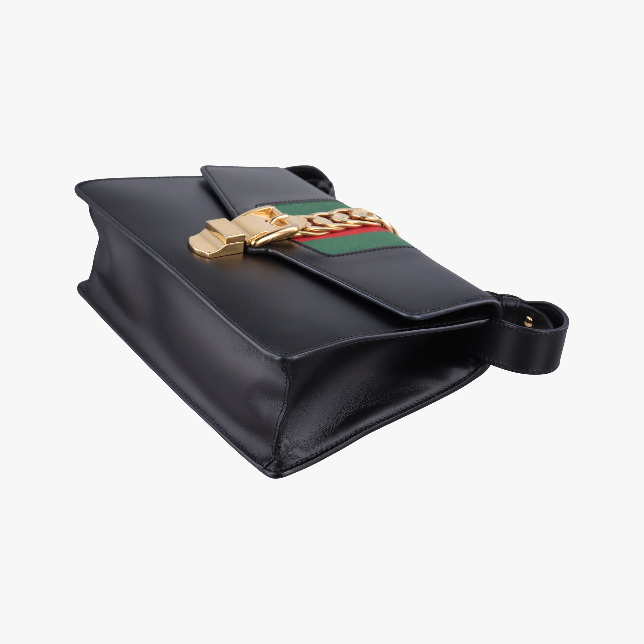Pre-owned Gucci Sylvie Black Leather 421882 shoulderbag | stylenewstar