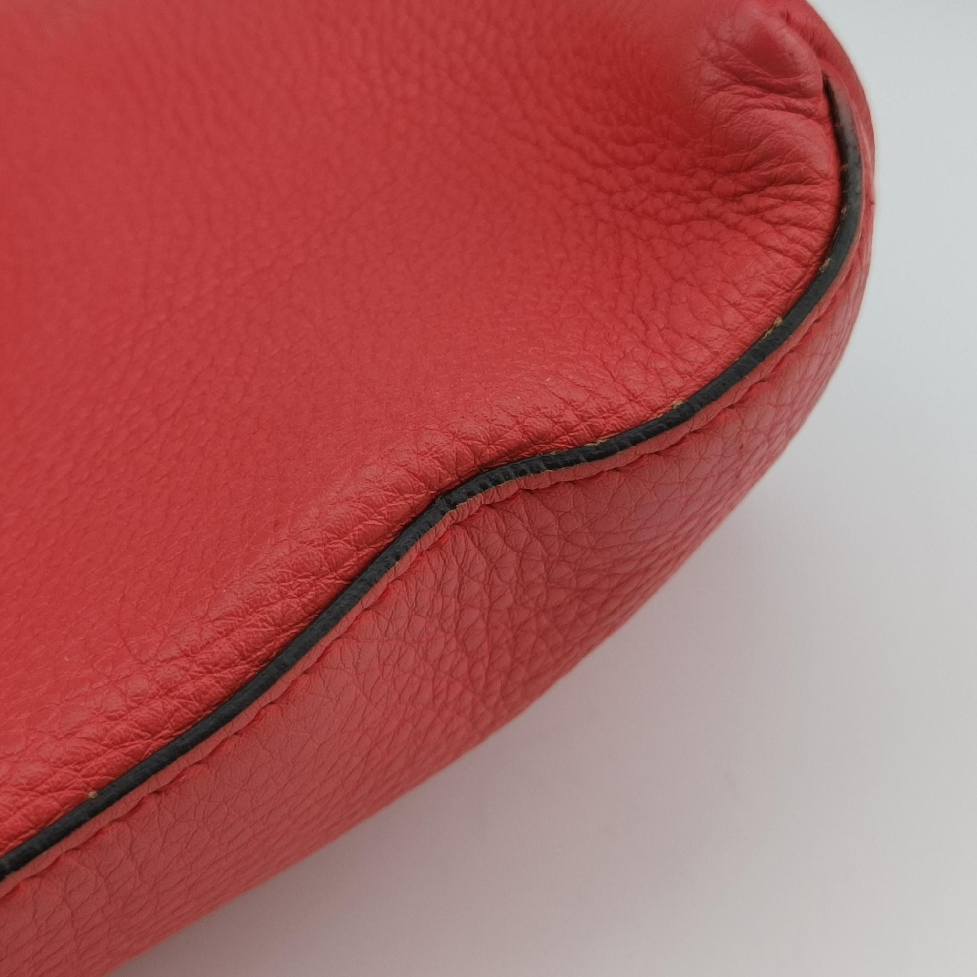 Pre-owned Gucci Soho Pink Leather 308982 shoulderbag | stylenewstar
