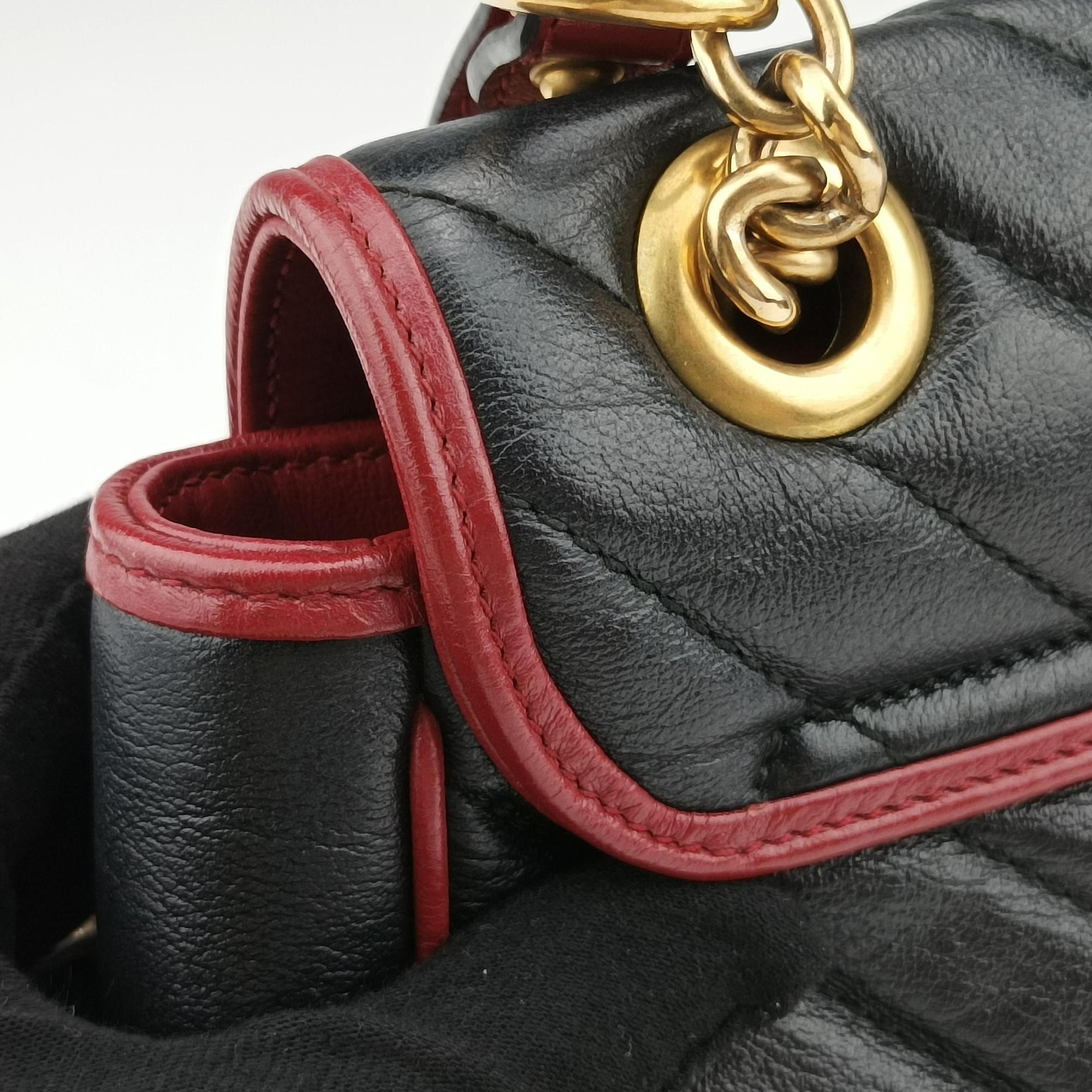 Pre-owned Gucci GG Marmont Black×red Leather 443497 shoulderbag | stylenewstar