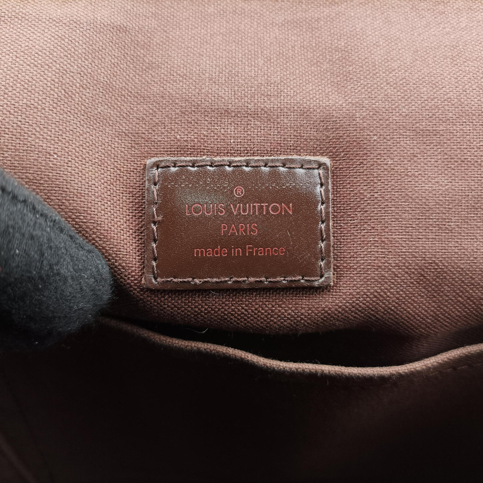 Pre-owned Louis Vuitton District MM EBENE Damier Canvas N41212 shoulderbag | stylenewstar
