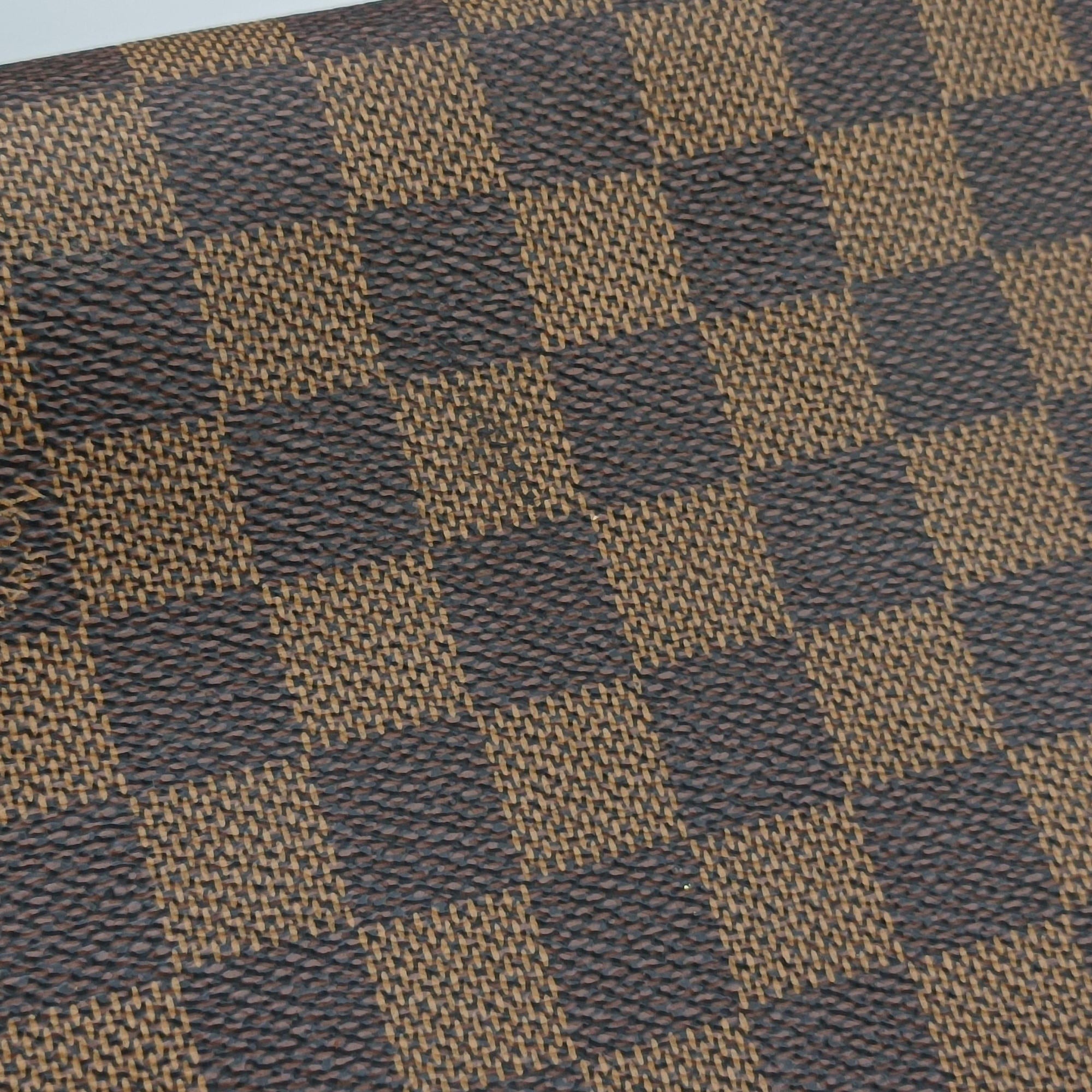 Pre-owned Louis Vuitton District MM EBENE Damier Canvas N41212 shoulderbag | stylenewstar
