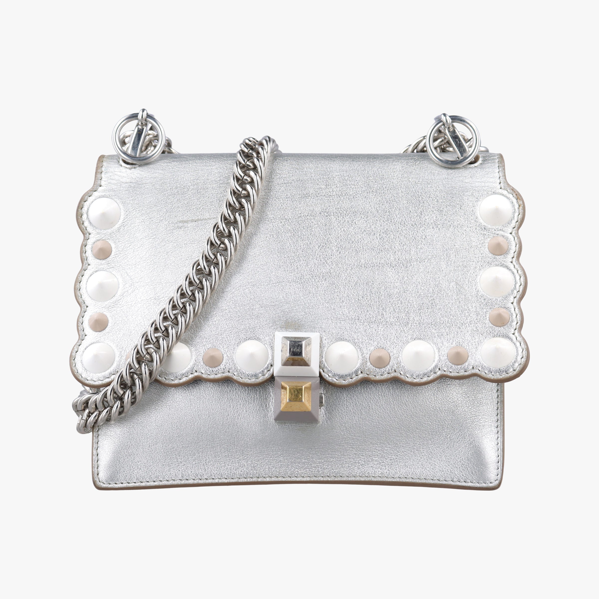 Pre-owned Fendi studded Kan I Silver Leather 8M0381 shoulderbag | stylenewstar