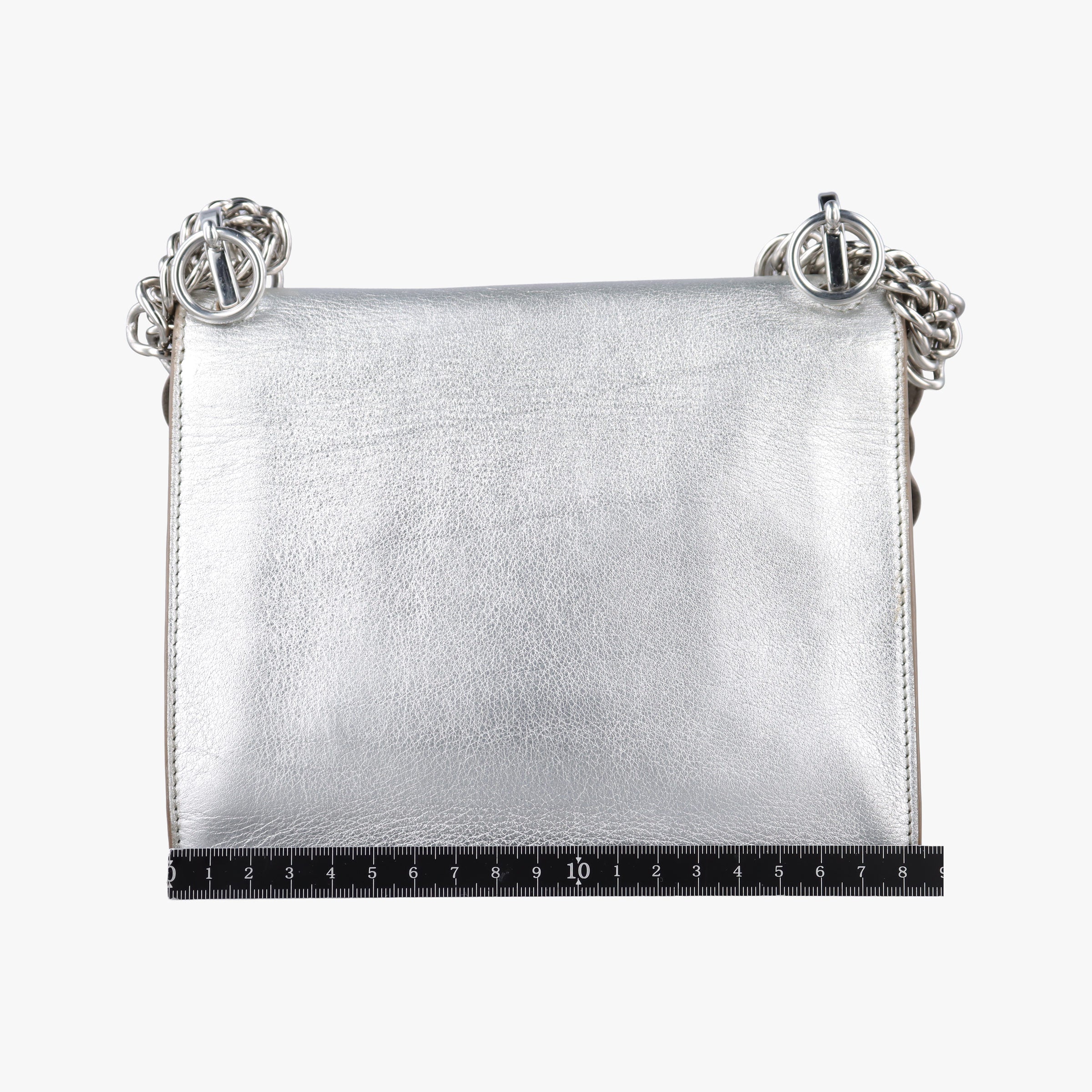 Pre-owned Fendi studded Kan I Silver Leather 8M0381 shoulderbag | stylenewstar