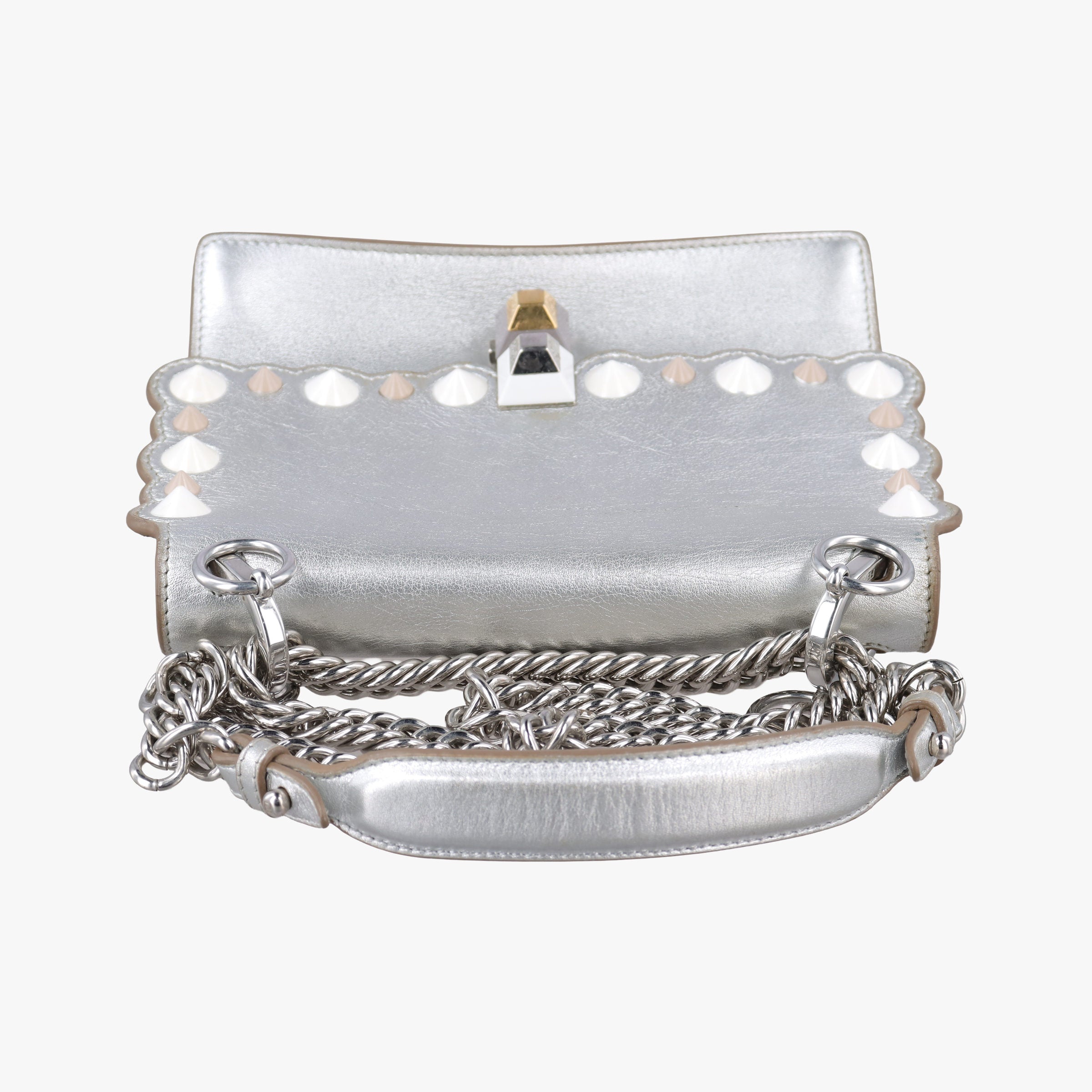 Pre-owned Fendi studded Kan I Silver Leather 8M0381 shoulderbag | stylenewstar