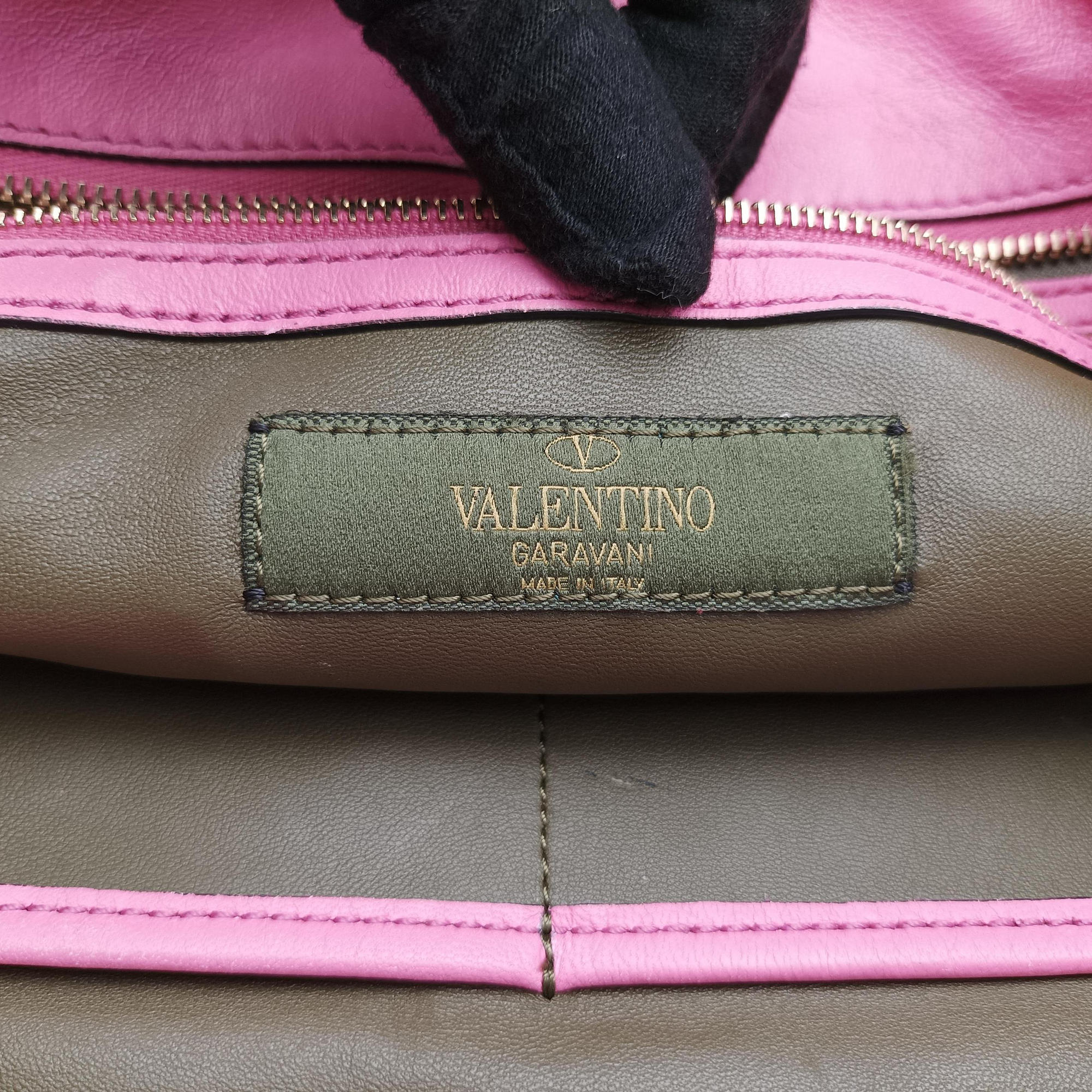 Pre-owned Valentino Rockstud camouflage Multicolour Canvas × Leather  shoulderbag | stylenewstar