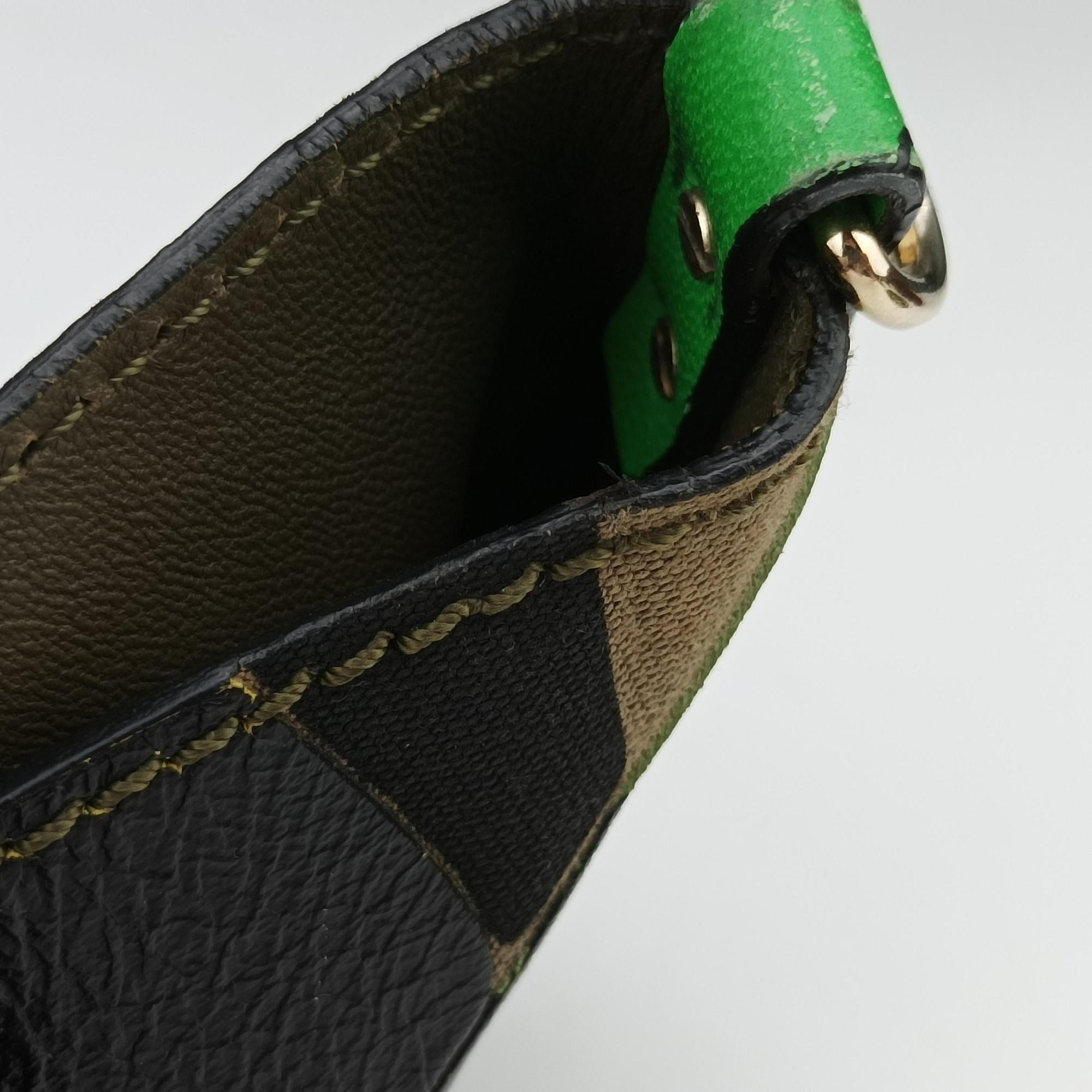 Pre-owned Valentino Rockstud camouflage Multicolour Canvas × Leather  shoulderbag | stylenewstar