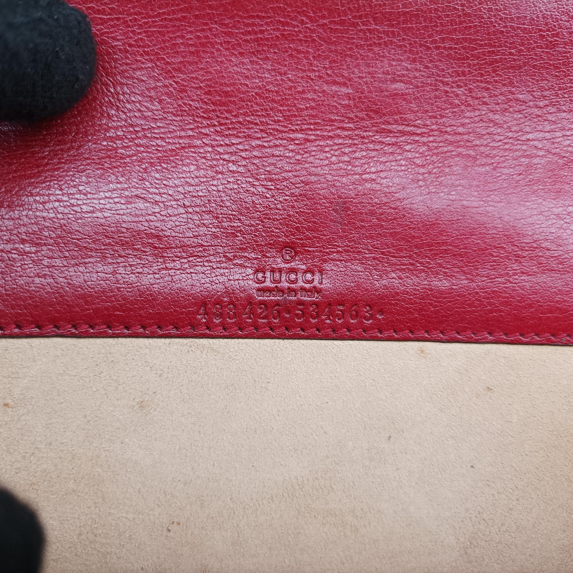 Secondhand Gucci GG Marmont Red snakeskin 488426 shoulderbag | stylenewstar