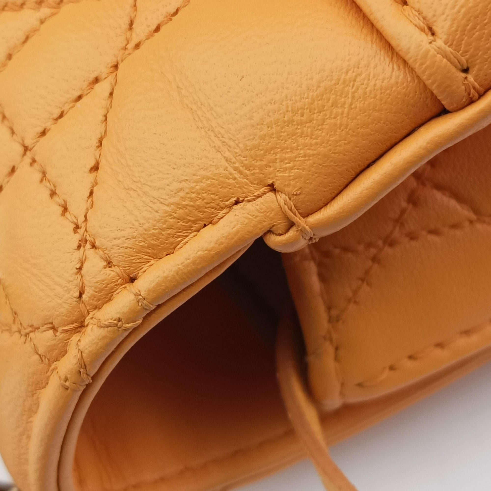 Secondhand Christian Dior Miss Dior Cannage New Rock Yellow lambskin  shoulderbag | stylenewstar