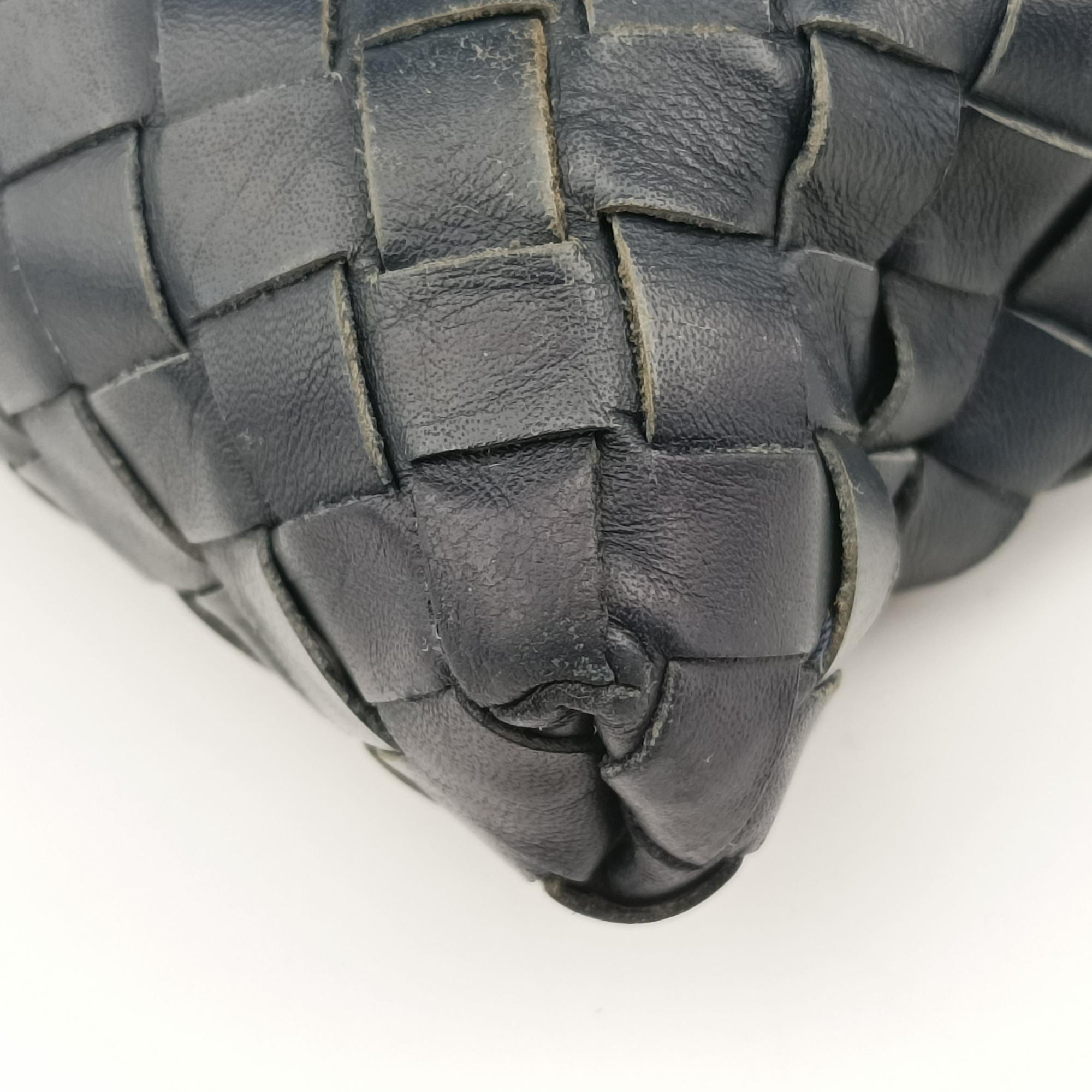 Pre-owned Bottega Veneta Intrecciato Navy lambskin  shoulderbag | stylenewstar