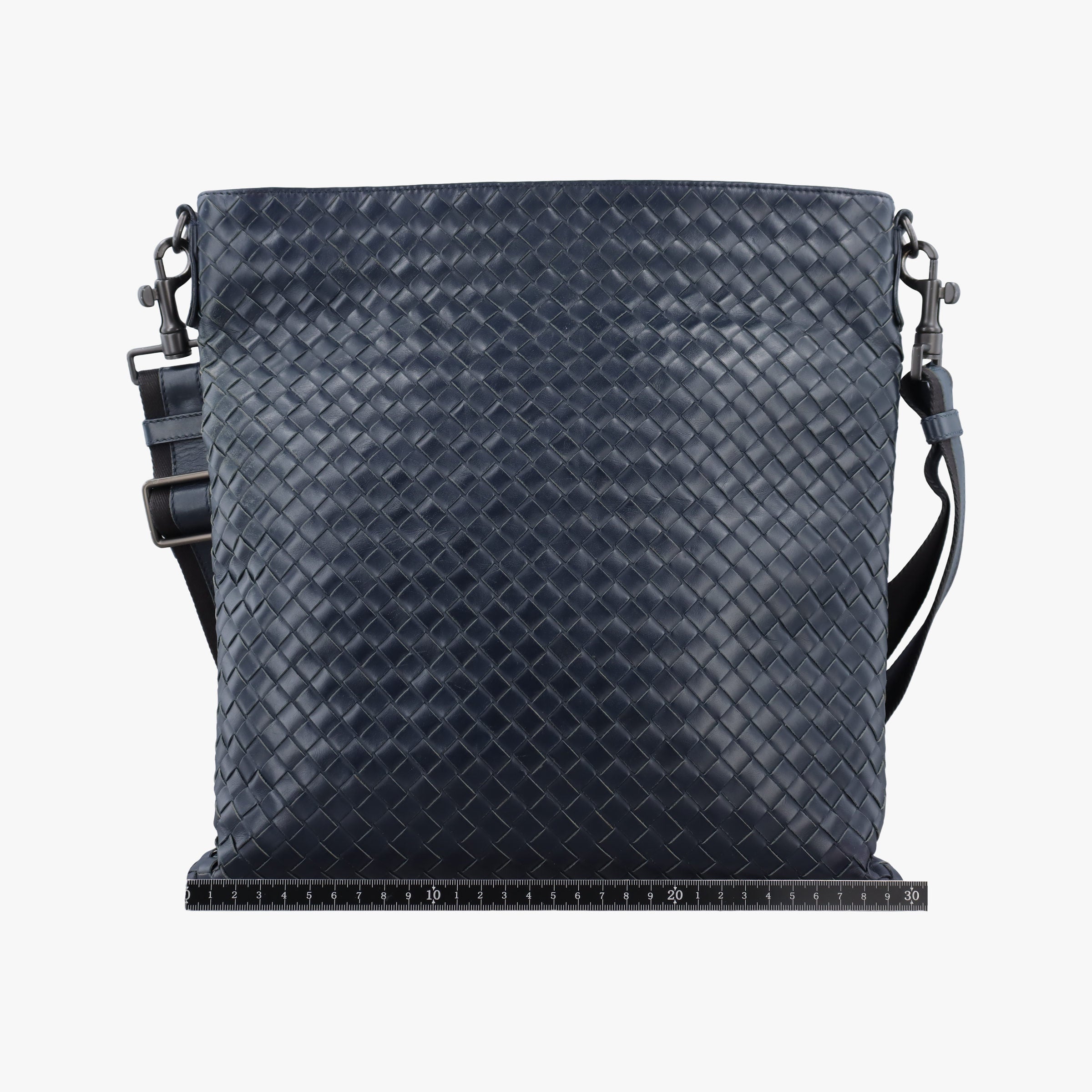 Pre-owned Bottega Veneta Intrecciato Navy lambskin  shoulderbag | stylenewstar