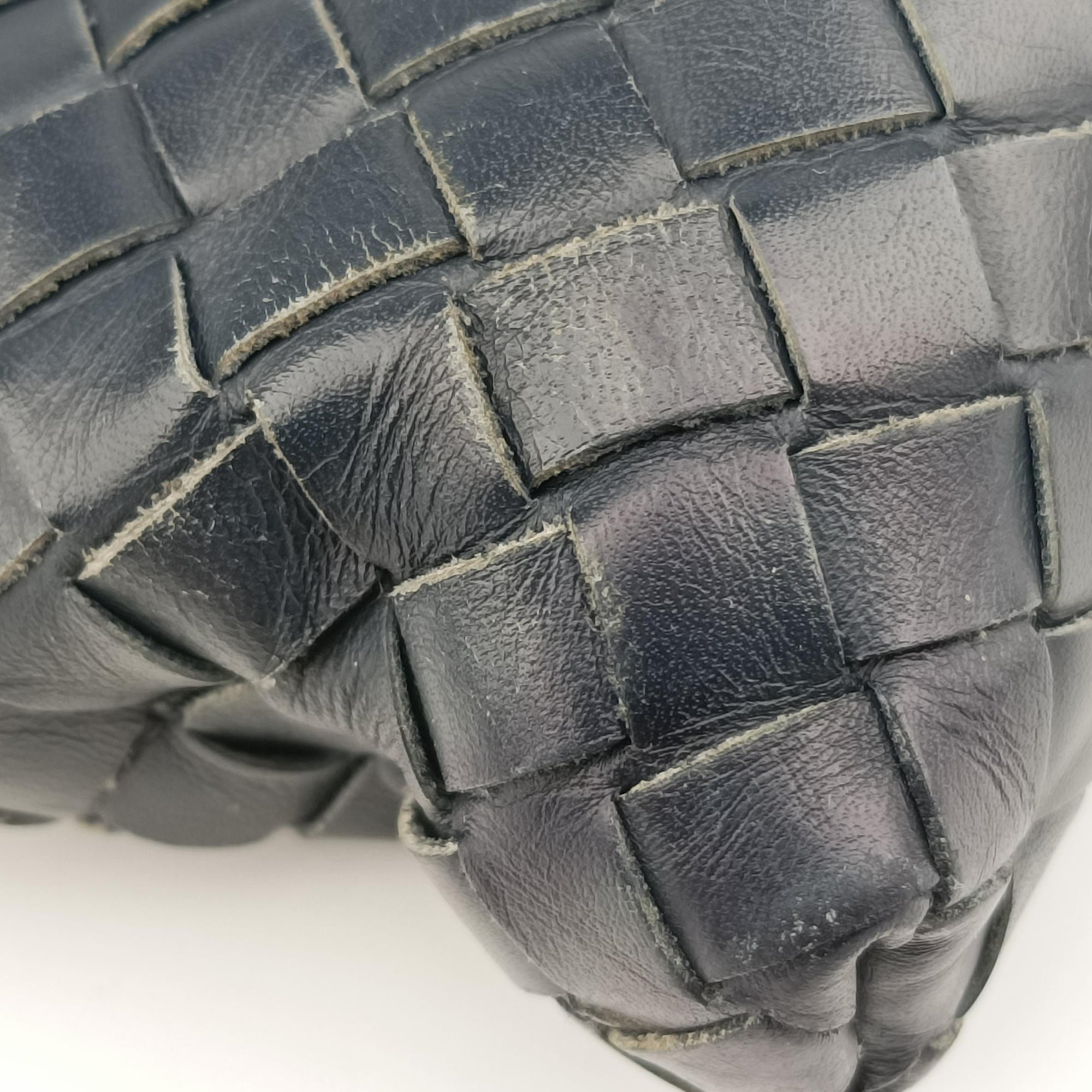 Pre-owned Bottega Veneta Intrecciato Navy lambskin  shoulderbag | stylenewstar