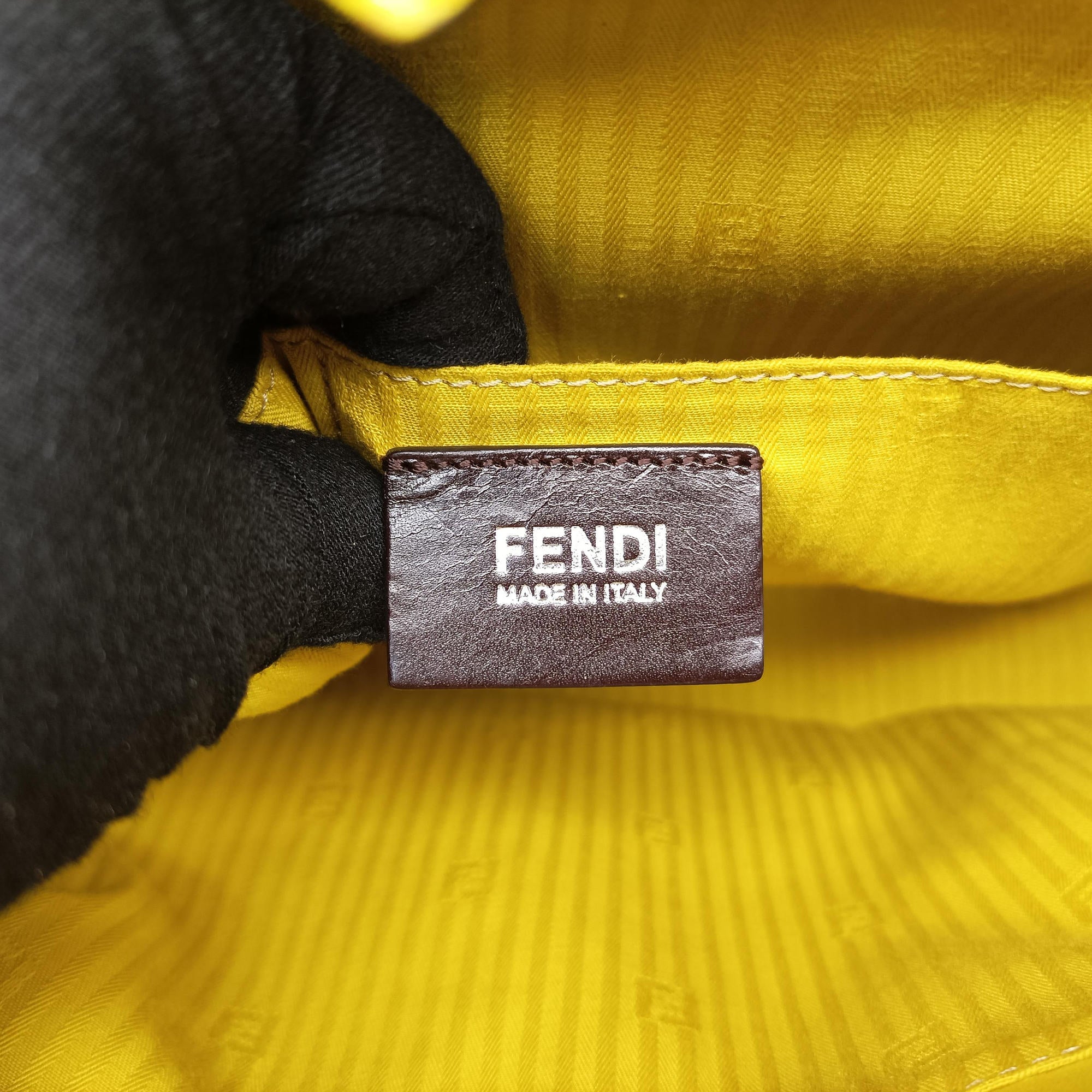Pre-owned Fendi 2 JOURS Yellow Leather 8BH250 shoulderbag | stylenewstar