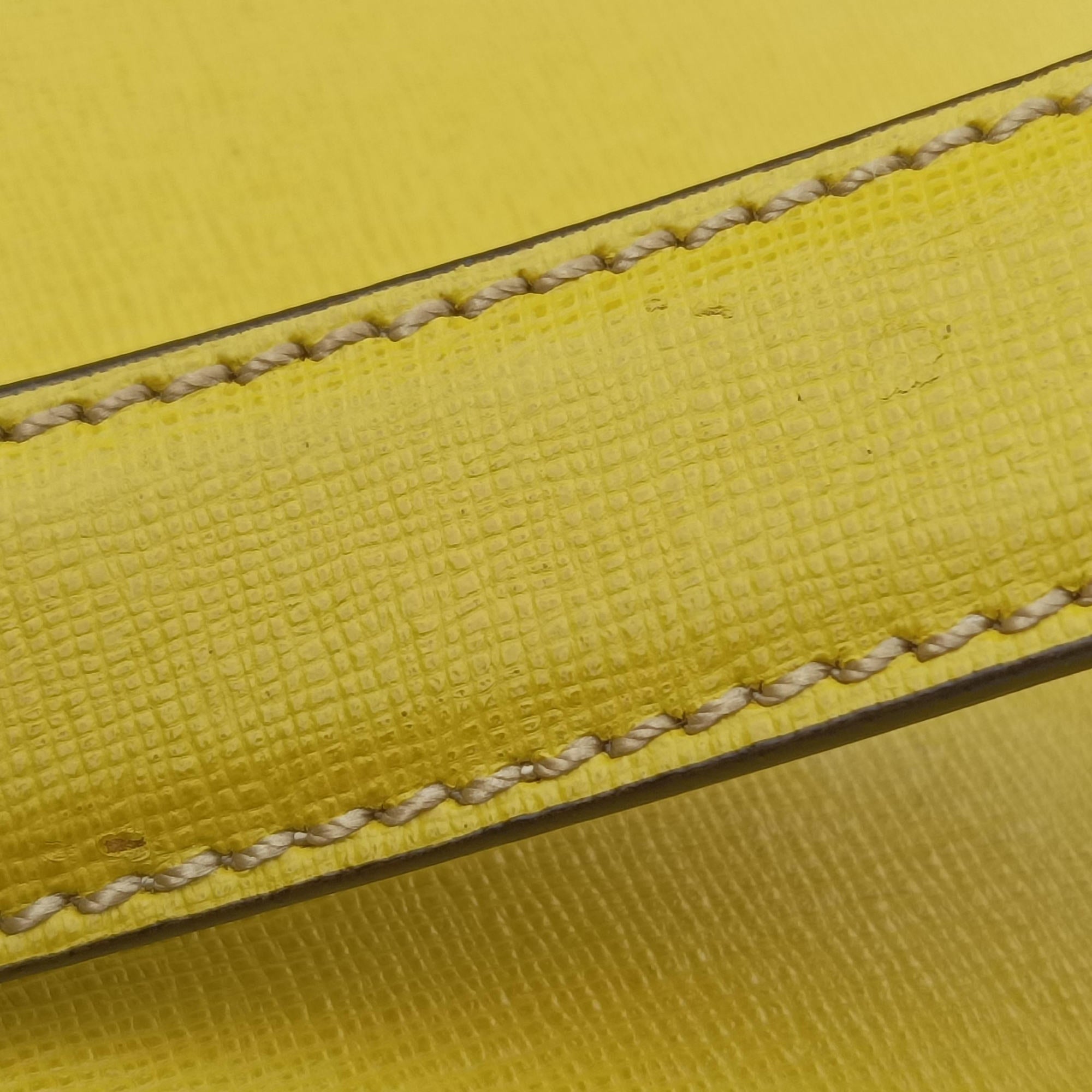 Pre-owned Fendi 2 JOURS Yellow Leather 8BH250 shoulderbag | stylenewstar