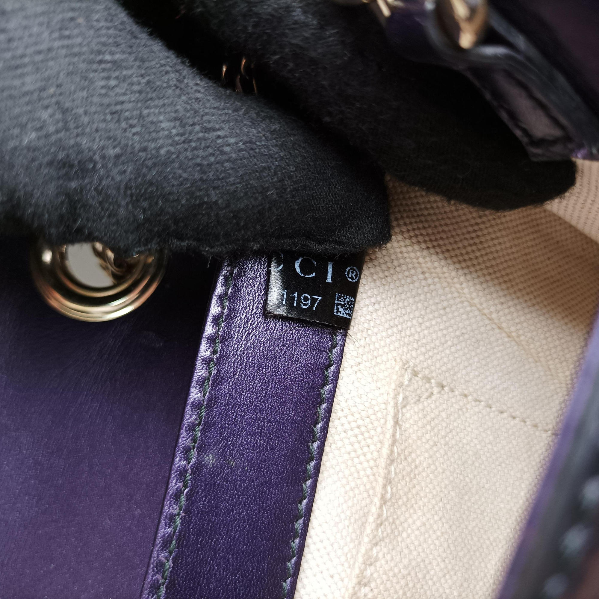 Vintage Gucci Emily Purple Patent Leather 295402 shoulderbag | stylenewstar