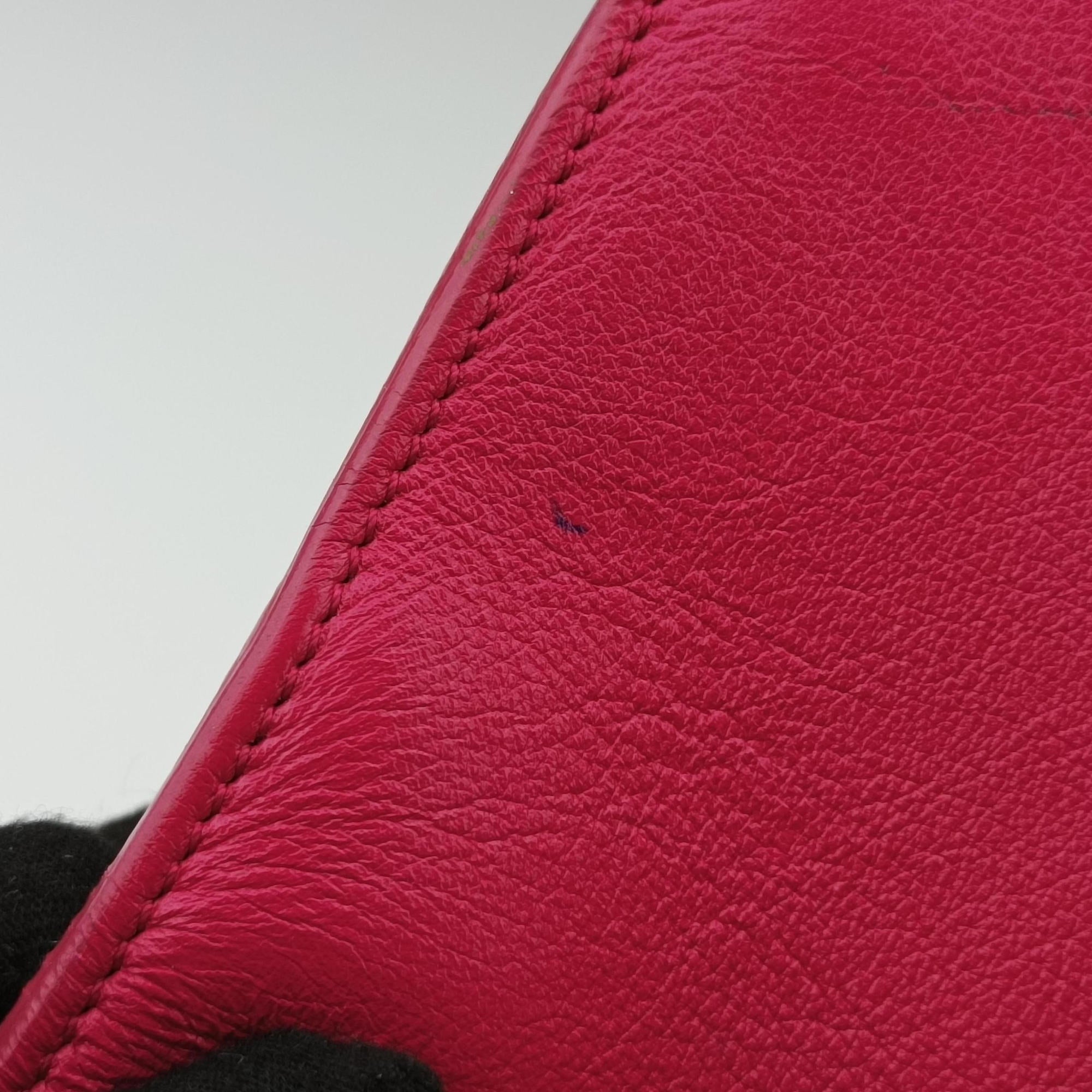 Pre-owned Yves Saint Laurent baby cabas Rose Leather 372087 shoulderbag | stylenewstar