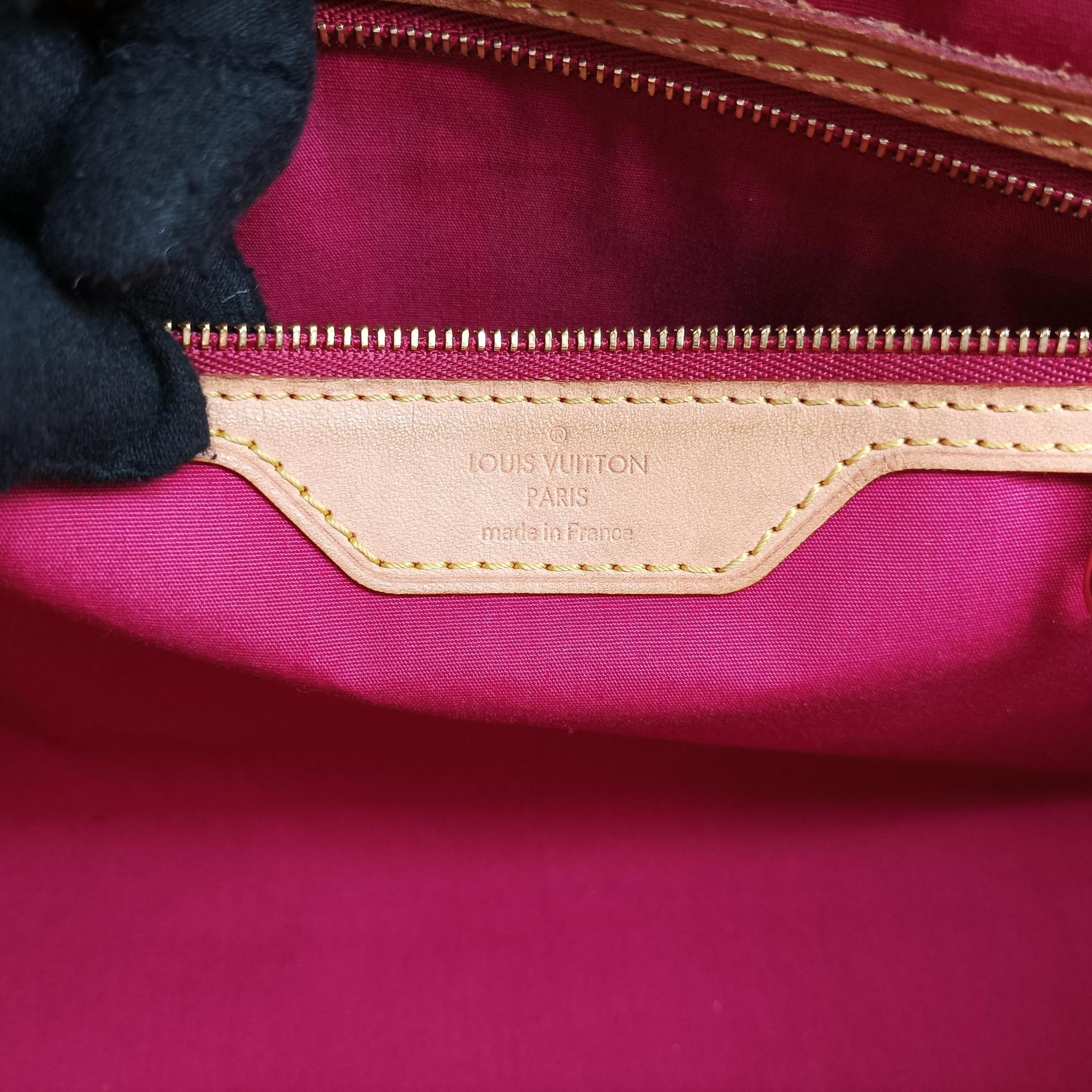 Pre-owned Louis Vuitton Brea MM ROSE INDIEN Vernis M91798 shoulderbag | stylenewstar