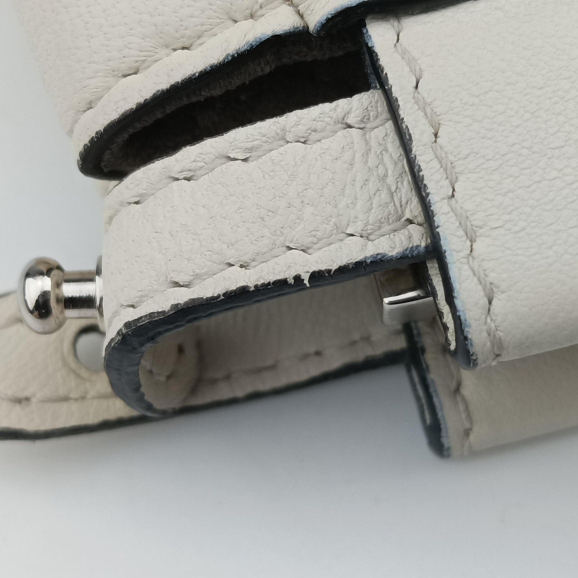 Vintage Fendi Micro Peekaboo White Leather 8M0355 shoulderbag | stylenewstar