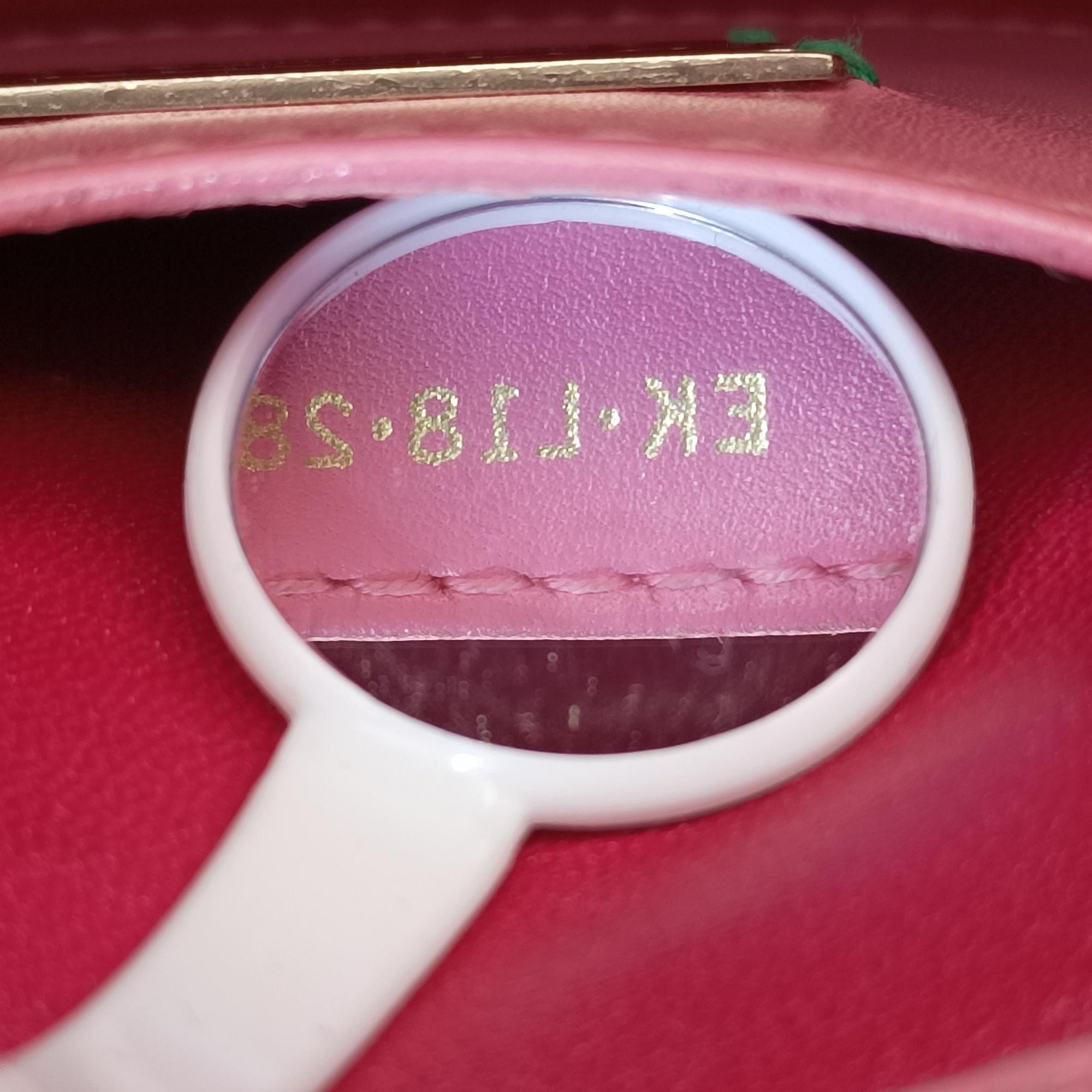 Pre-owned Bvlgari Serpenti Beige × Pink Galuchat Skin×Leather  shoulderbag | stylenewstar