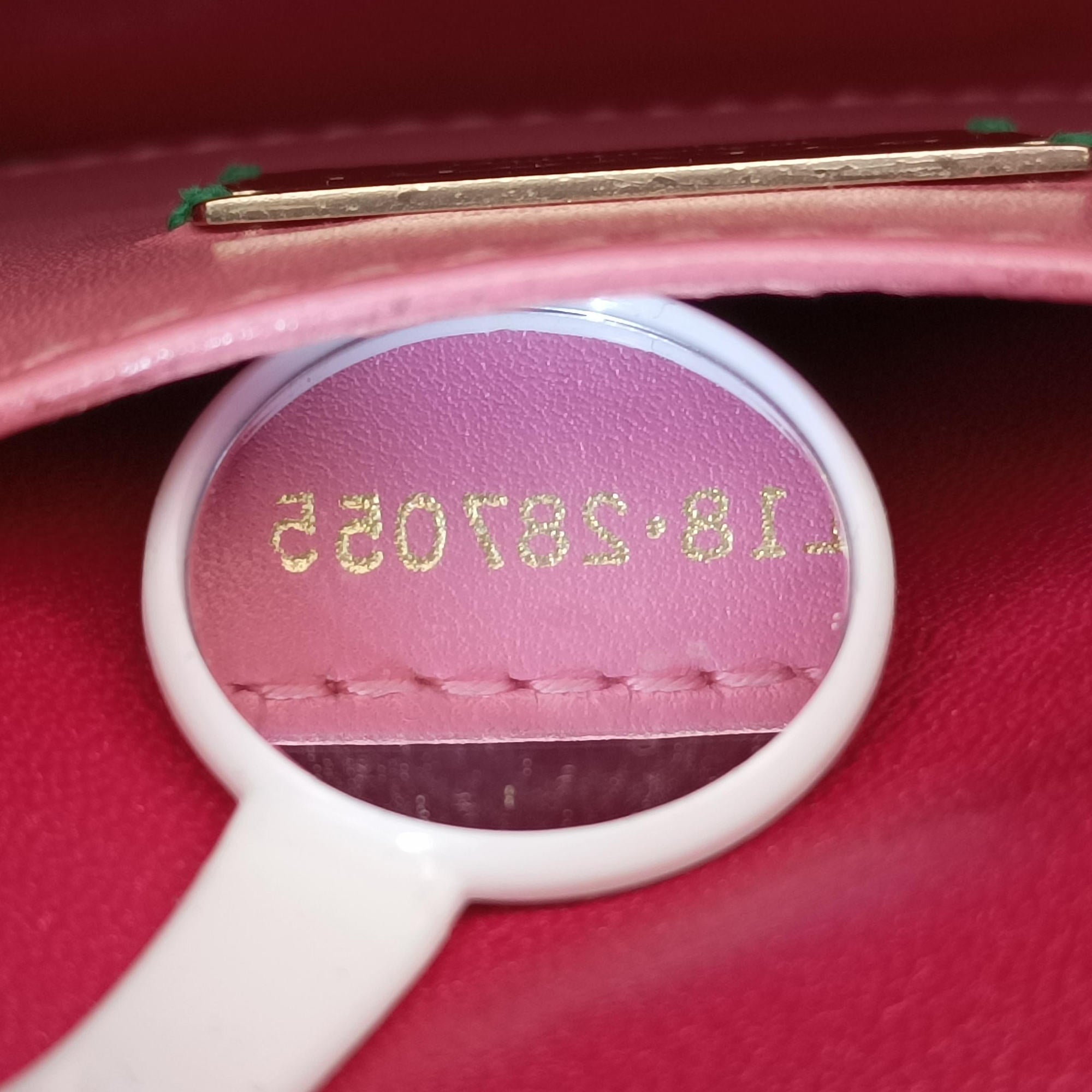 Pre-owned Bvlgari Serpenti Beige × Pink Galuchat Skin×Leather  shoulderbag | stylenewstar
