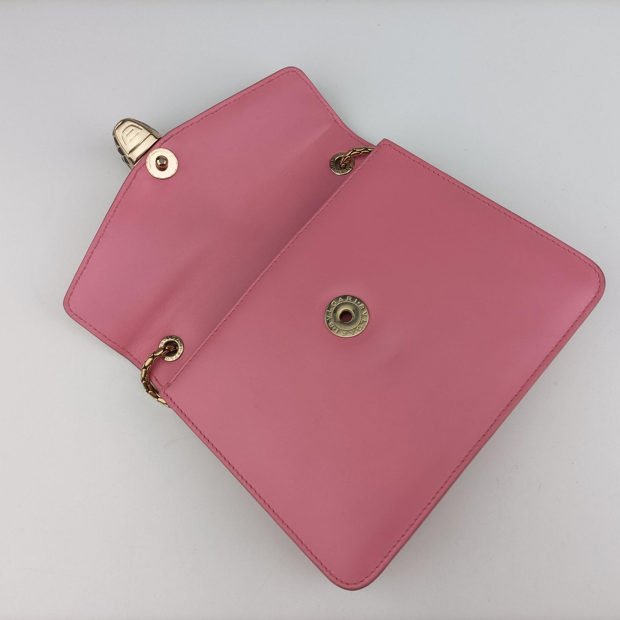 Pre-owned Bvlgari Serpenti Beige × Pink Galuchat Skin×Leather  shoulderbag | stylenewstar