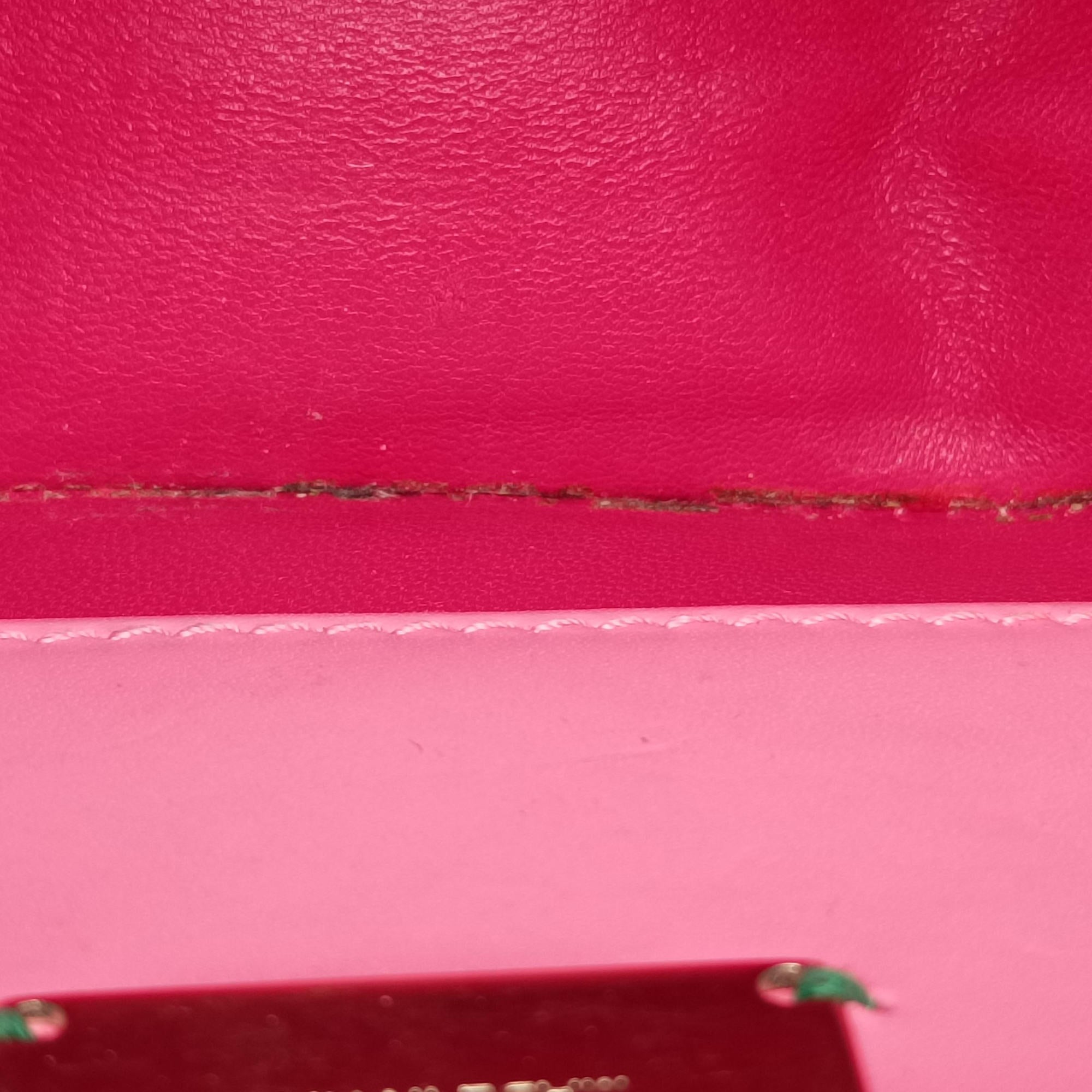 Pre-owned Bvlgari Serpenti Beige × Pink Galuchat Skin×Leather  shoulderbag | stylenewstar