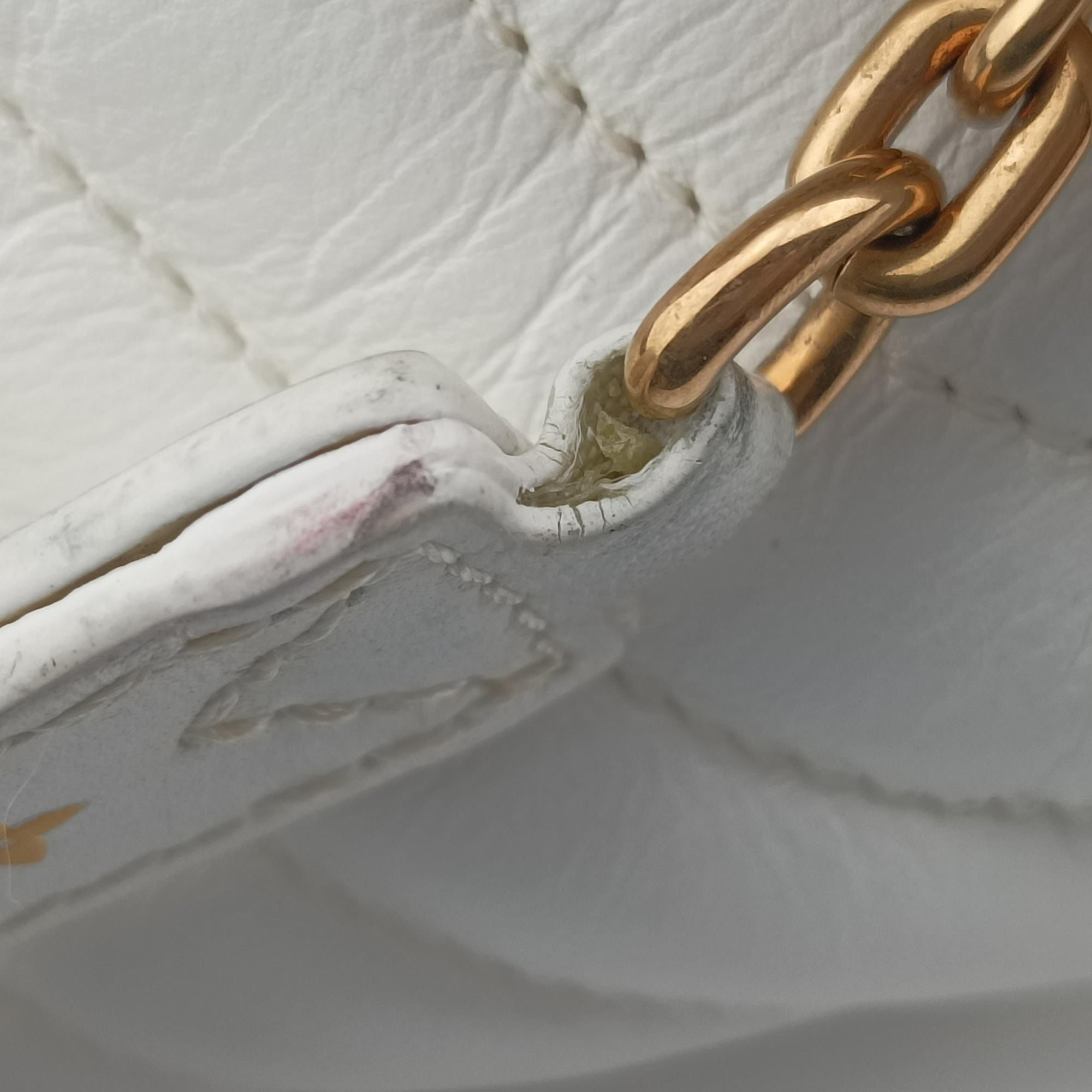 Pre-owned Louis Vuitton New Wave SNOW Leather M53861 bum bag/waist bag | stylenewstar