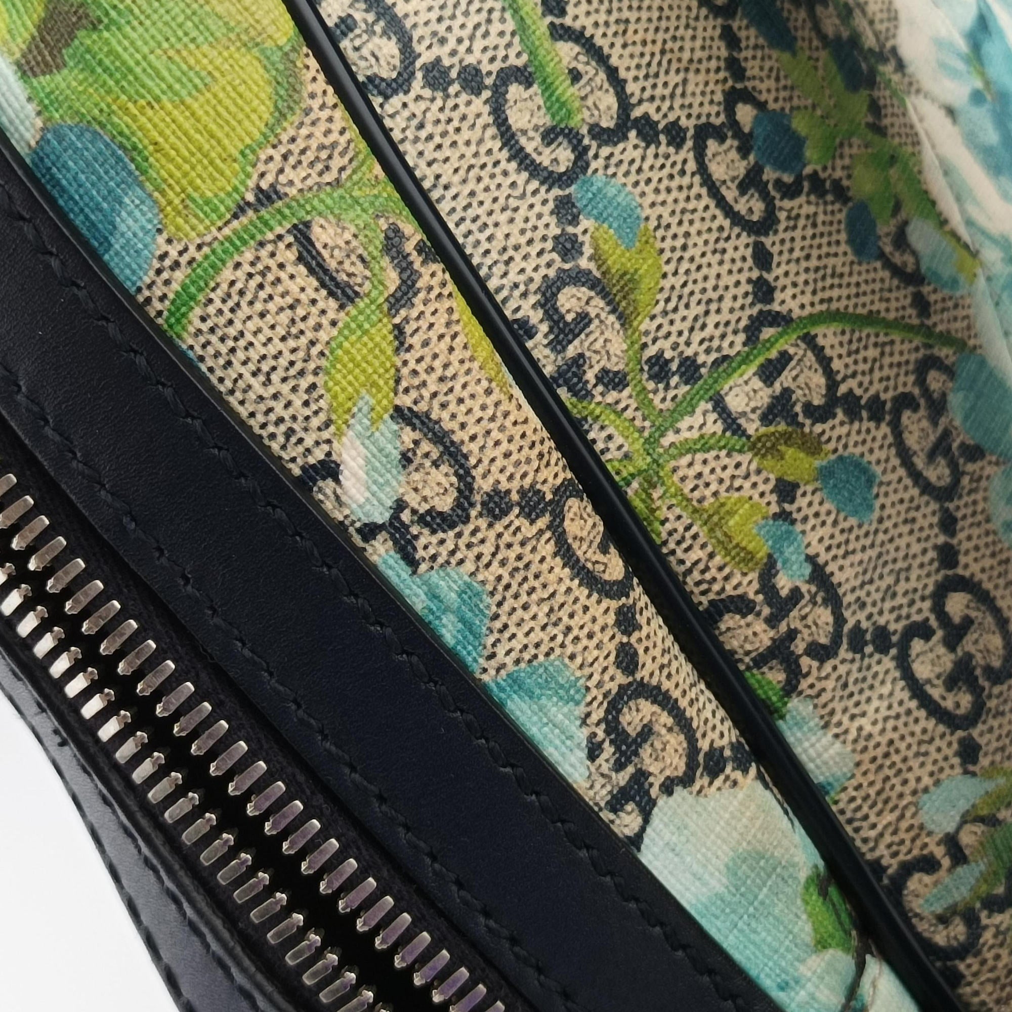 Vintage Gucci GG Blooms Beige×Navy×Multicolor PVC coated canvas 546327 backpack/rucksack | stylenewstar