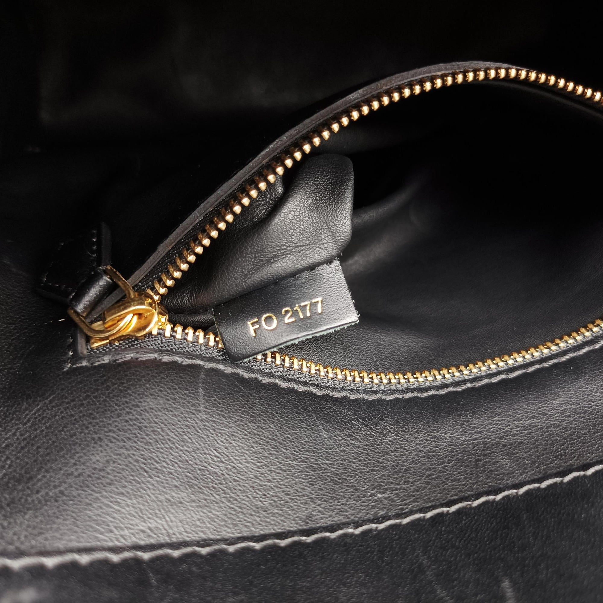 Pre-owned Louis Vuitton Studs Bicolor Beige×Black Leather M51654 shoulderbag | stylenewstar