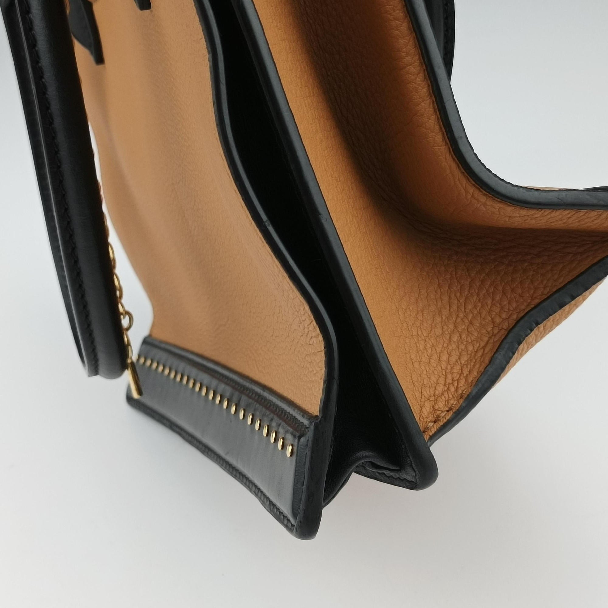 Pre-owned Louis Vuitton Studs Bicolor Beige×Black Leather M51654 shoulderbag | stylenewstar