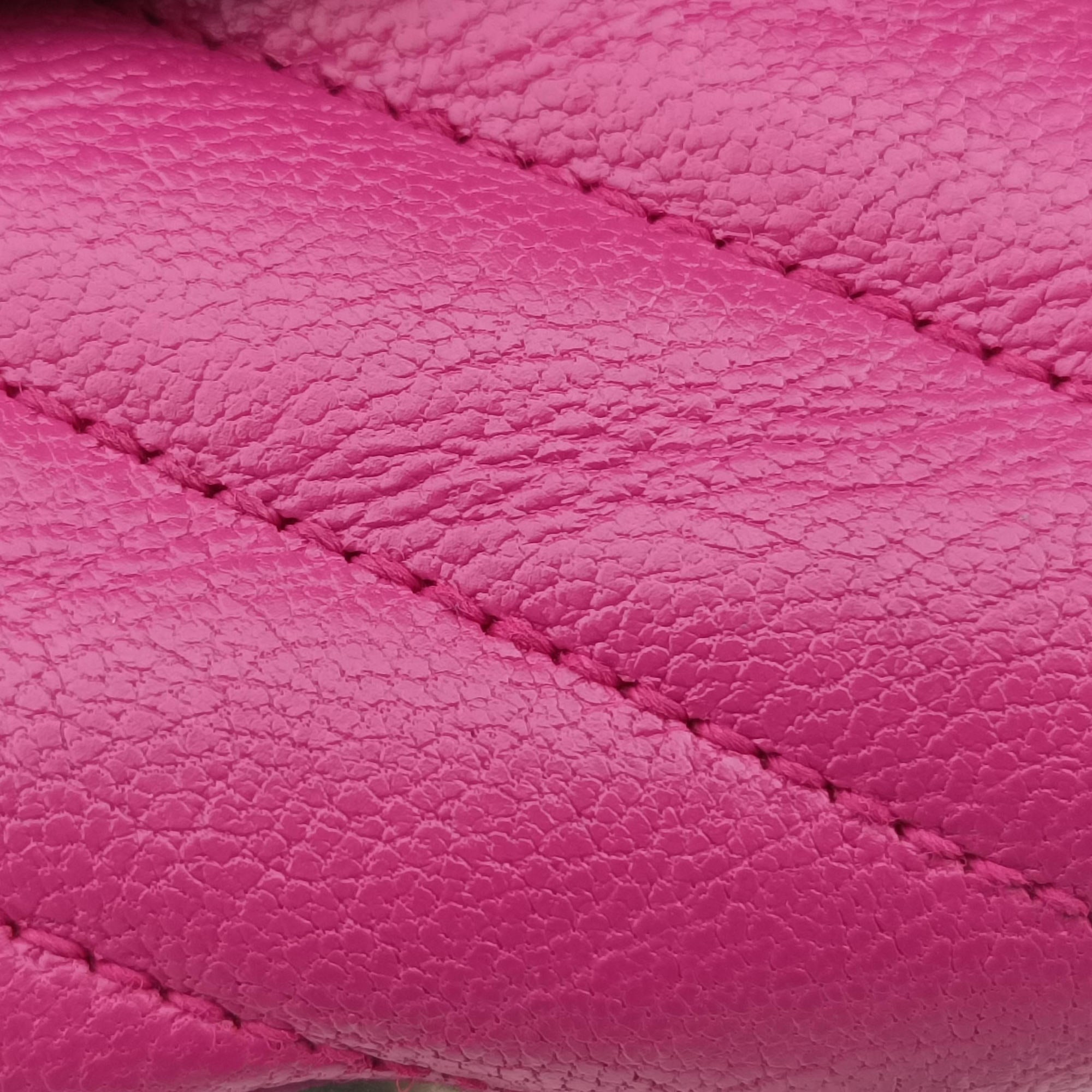 Pre-owned Yves Saint Laurent Baby Chai Rose Leather 399289 shoulderbag | stylenewstar