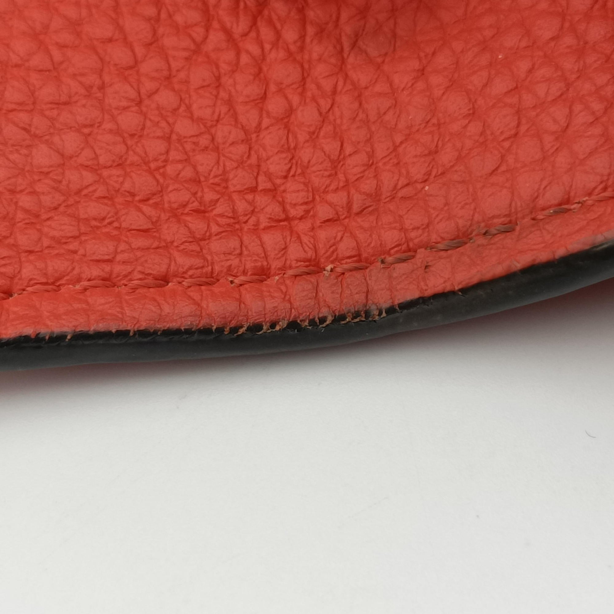 Vintage VERSACE Medusa Orange Leather  shoulderbag | stylenewstar