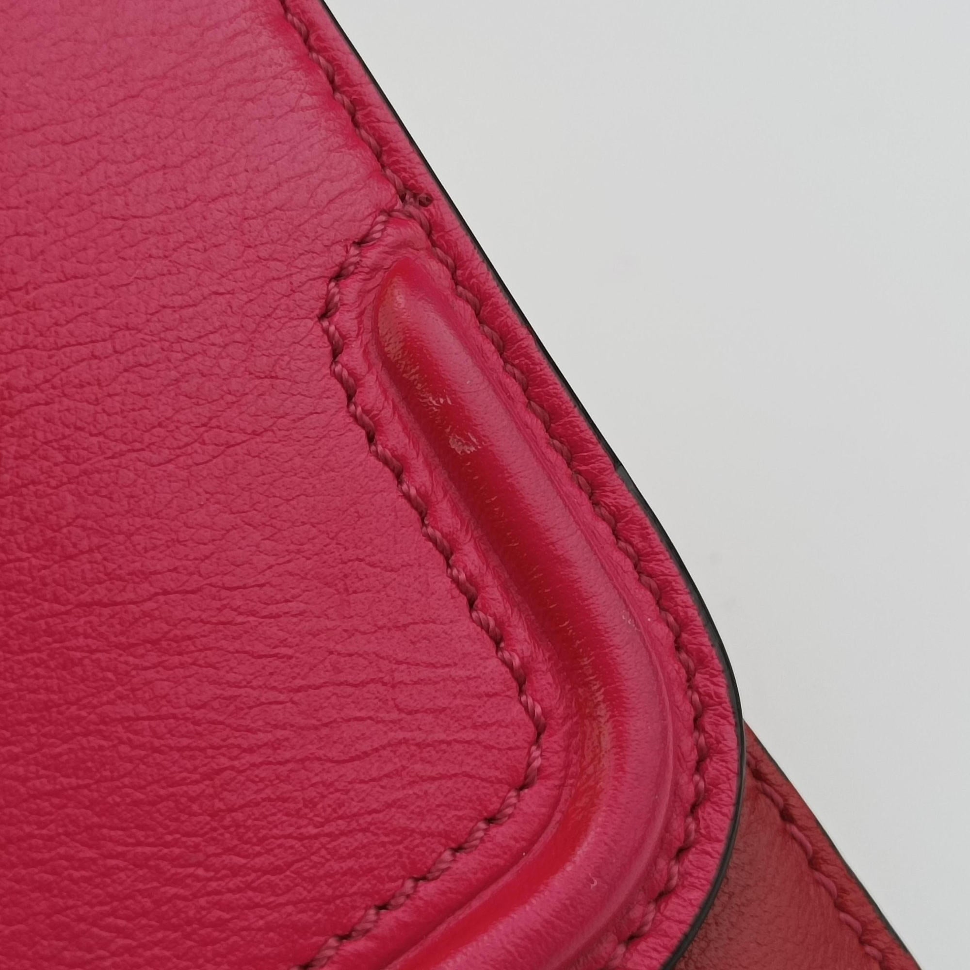 Pre-owned VERSACE DV One Medusa  Red Leather  shoulderbag | stylenewstar