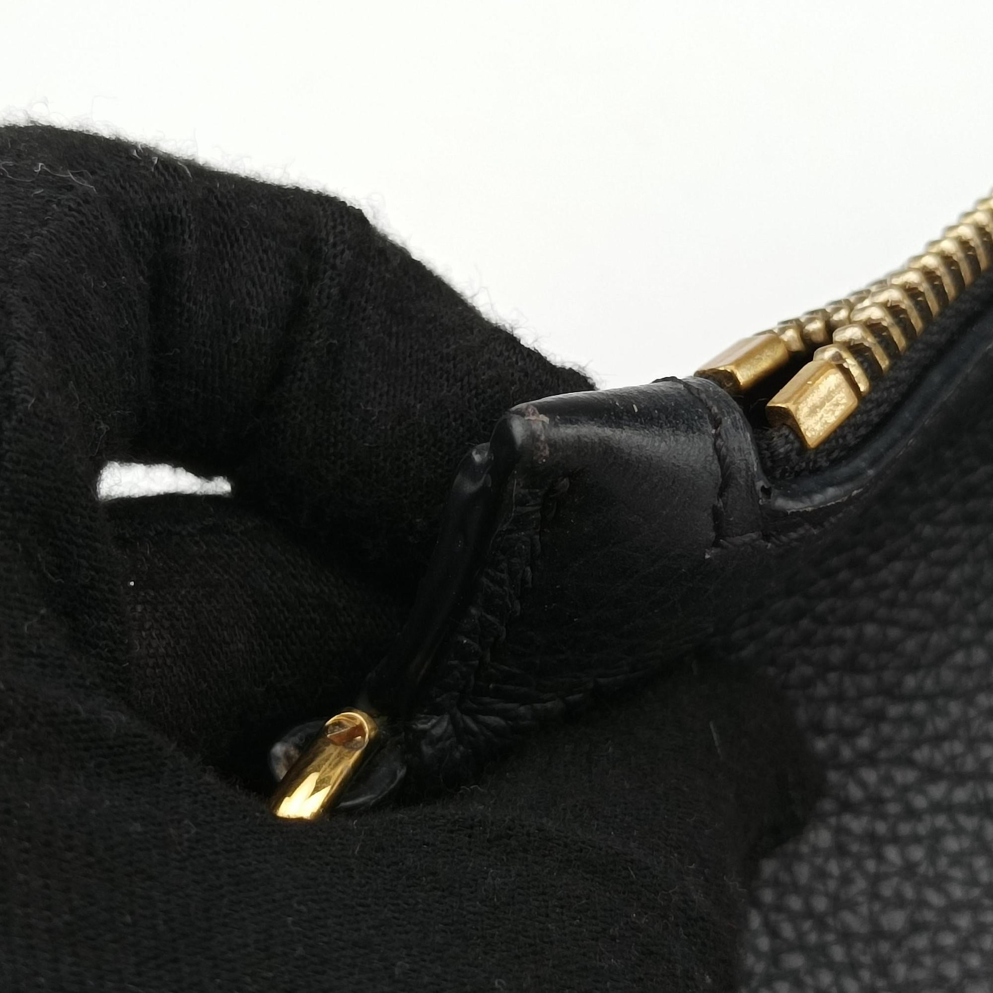 Pre-owned VERSACE La Medusa Black Leather  clutchbag | stylenewstar