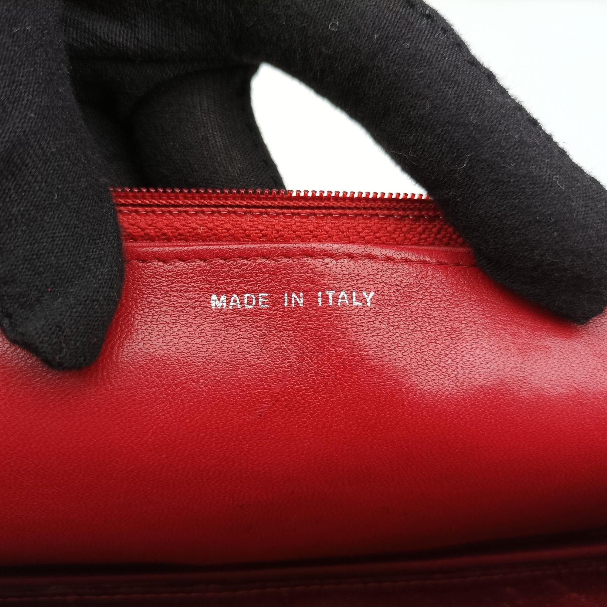 Pre-owned Chanel camellia Red lambskin A47421 shoulderbag | stylenewstar