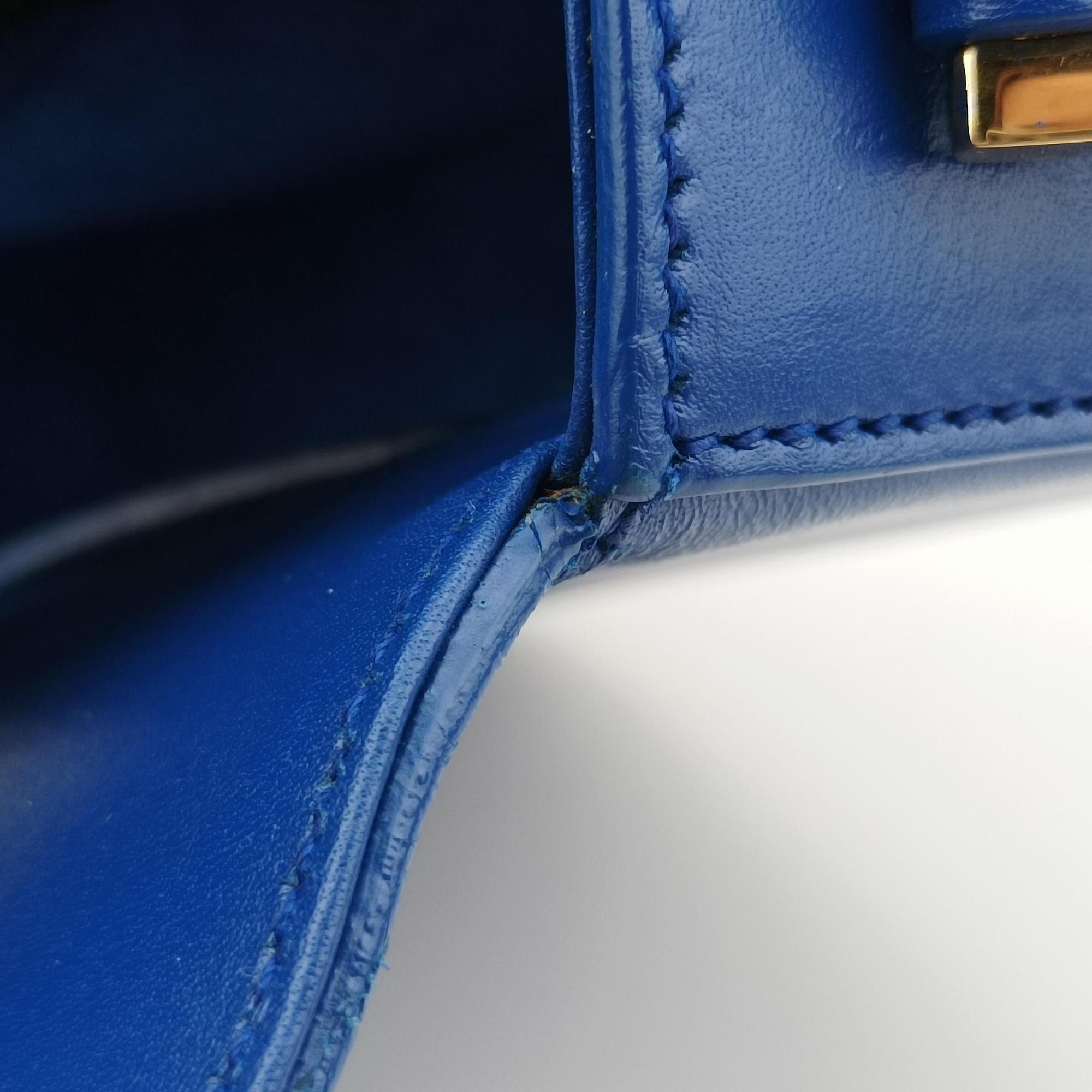 Pre-owned Yves Saint Laurent monogram university Blue Leather 367079 shoulderbag | stylenewstar