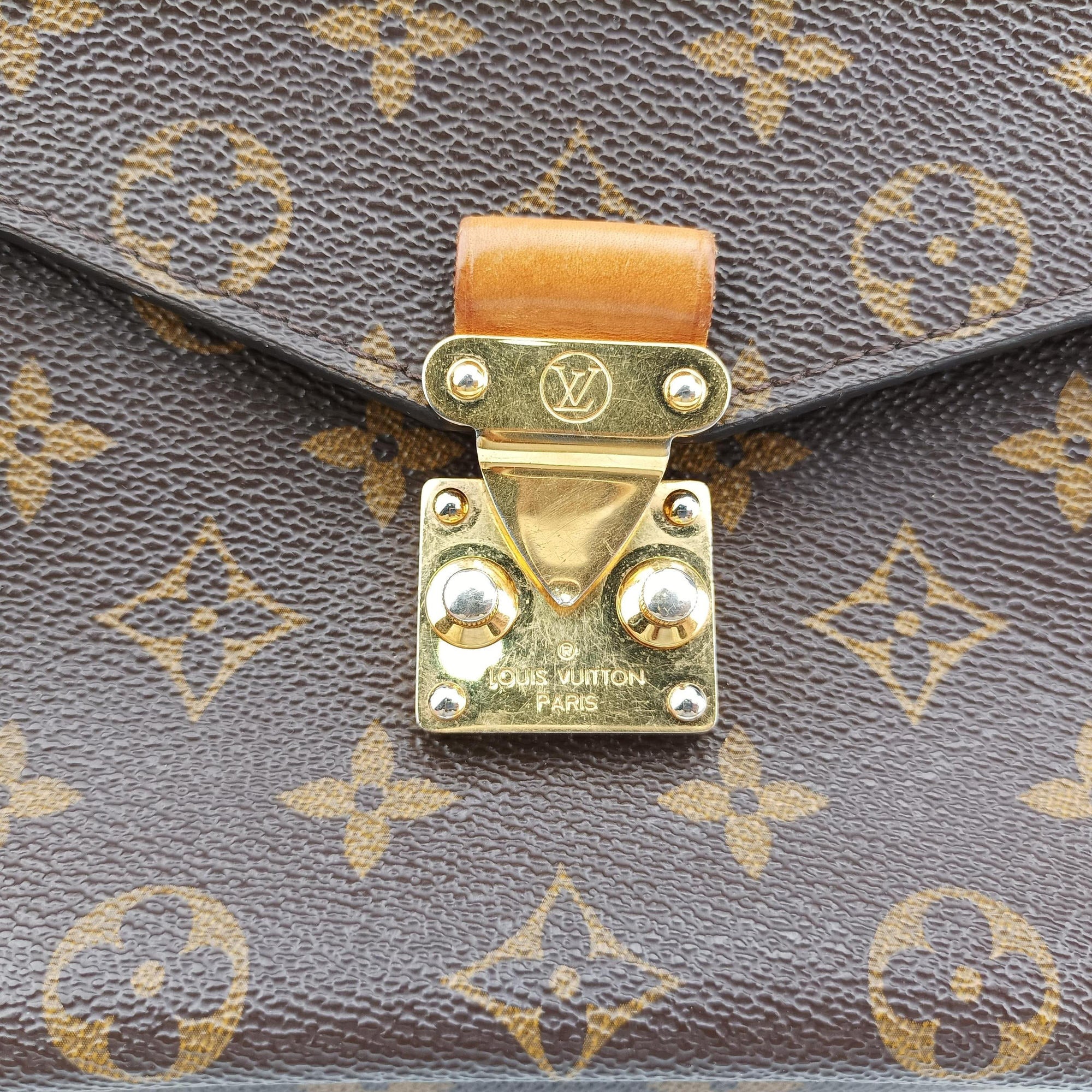 Pre-owned Louis Vuitton Pochette Metis MM Brown Monogram Canvas M44875 shoulderbag | stylenewstar