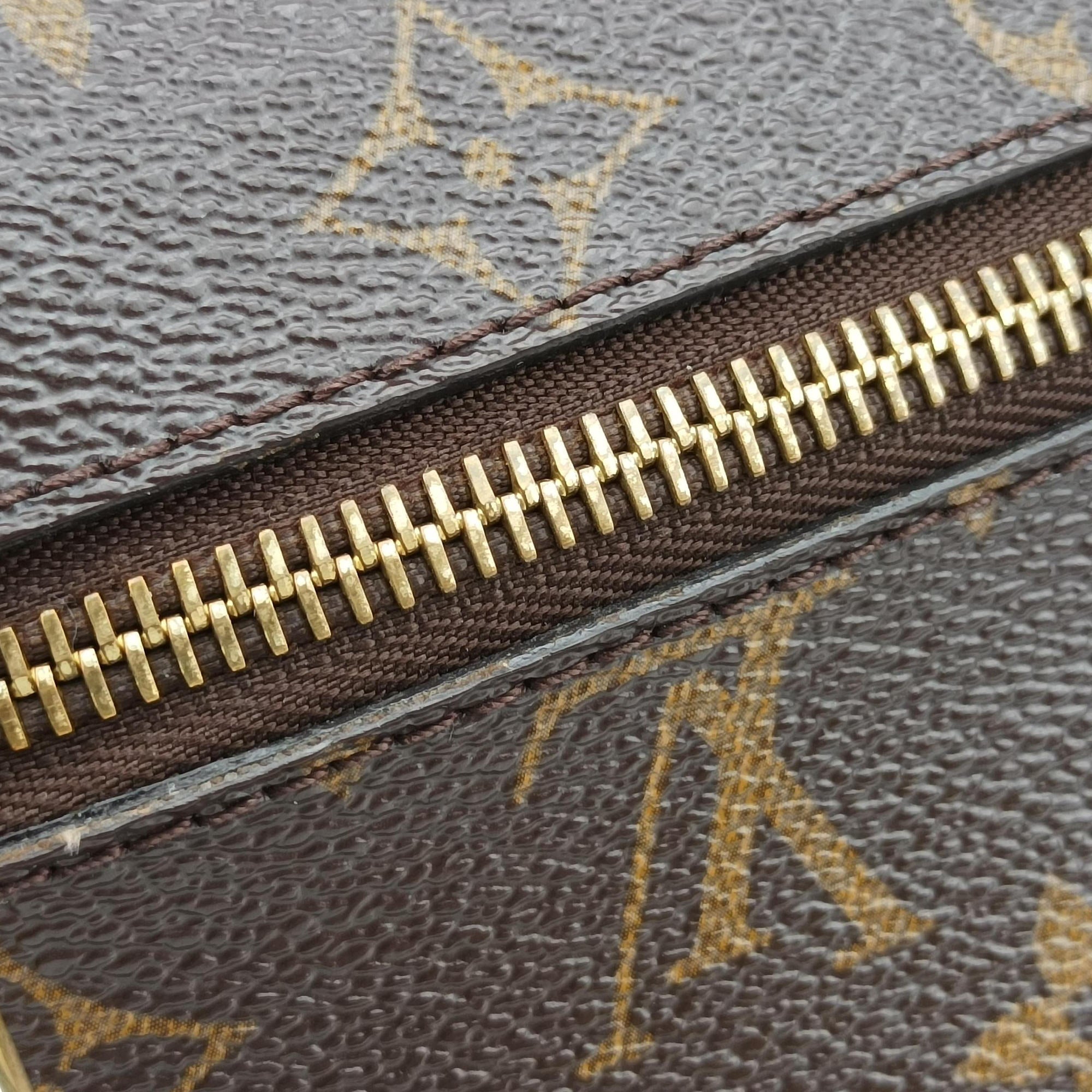 Pre-owned Louis Vuitton Pochette Metis MM Brown Monogram Canvas M44875 shoulderbag | stylenewstar