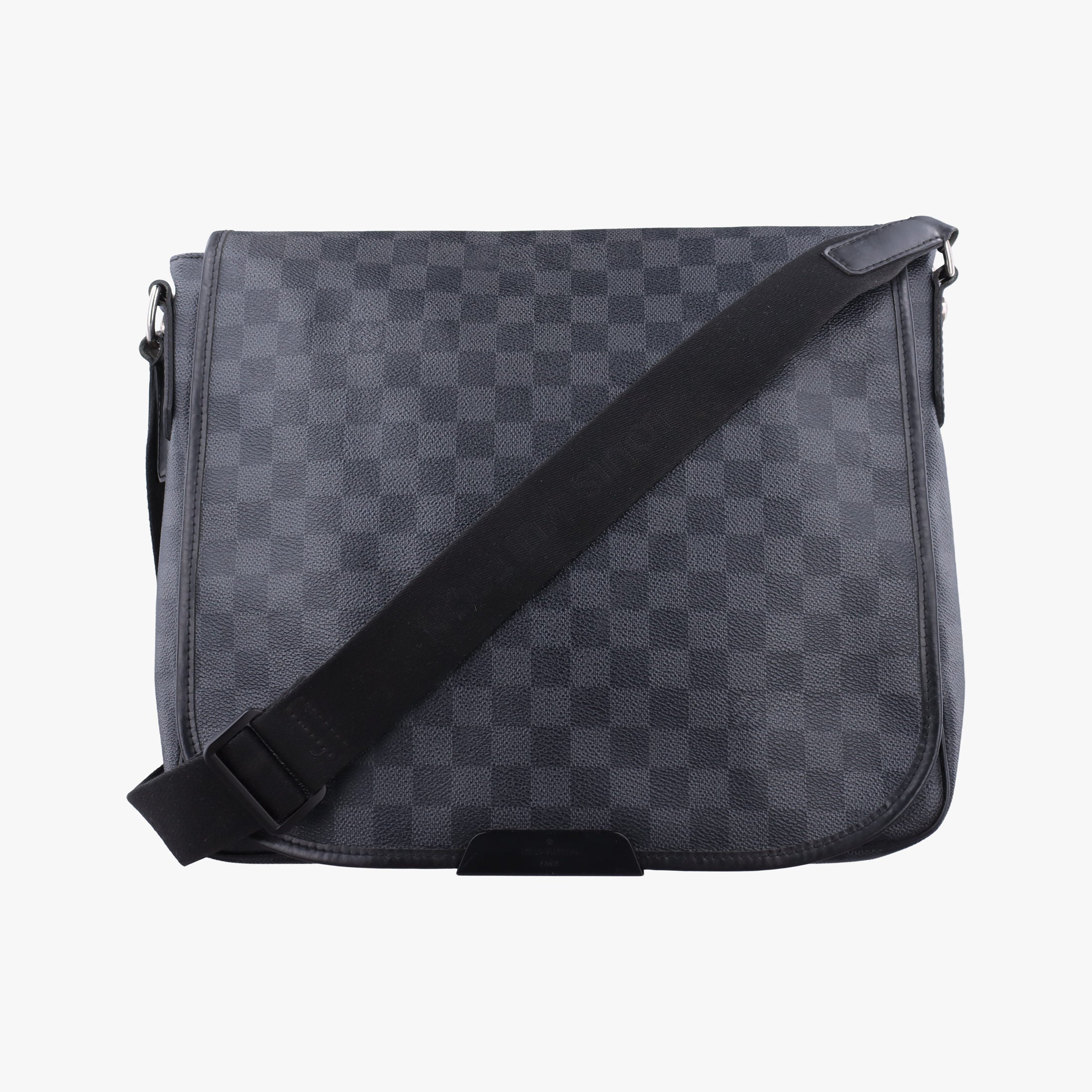 Pre-owned Louis Vuitton DANIEL MM Noir Damier GRAPHITE N58029 shoulderbag | stylenewstar