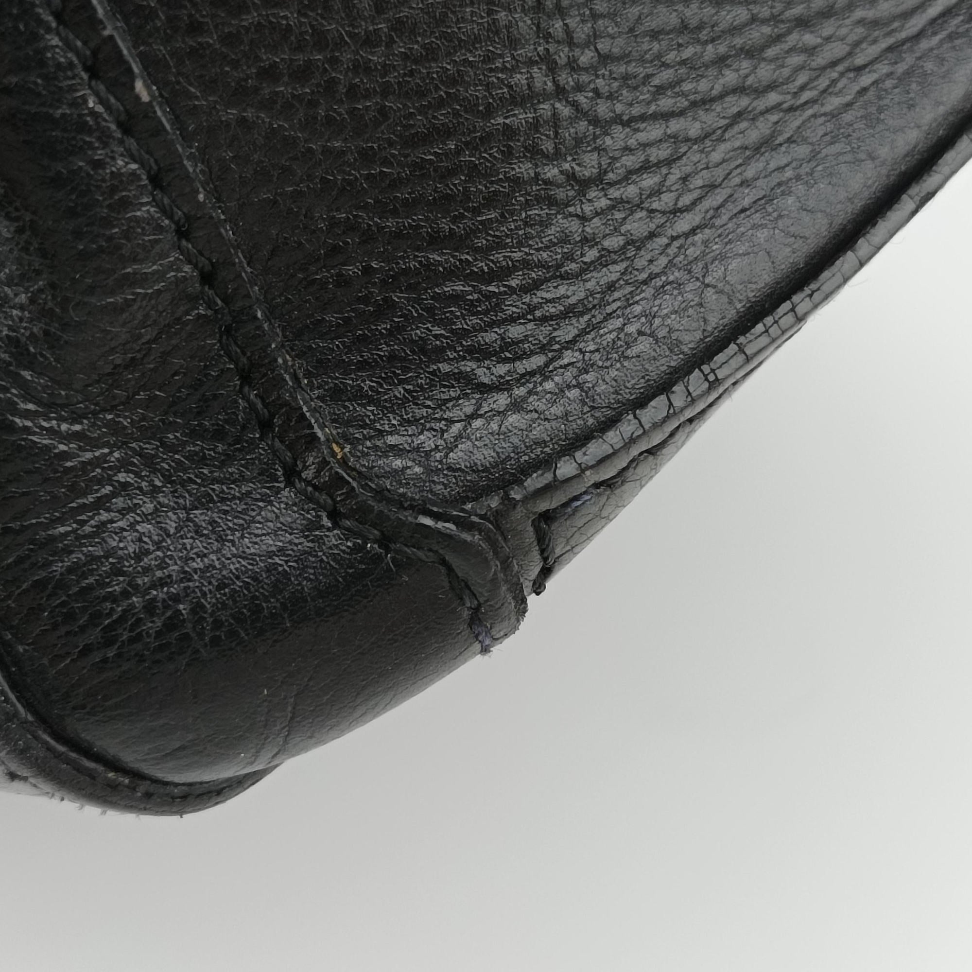 Pre-owned Givenchy Antigona Black Leather  shoulderbag | stylenewstar