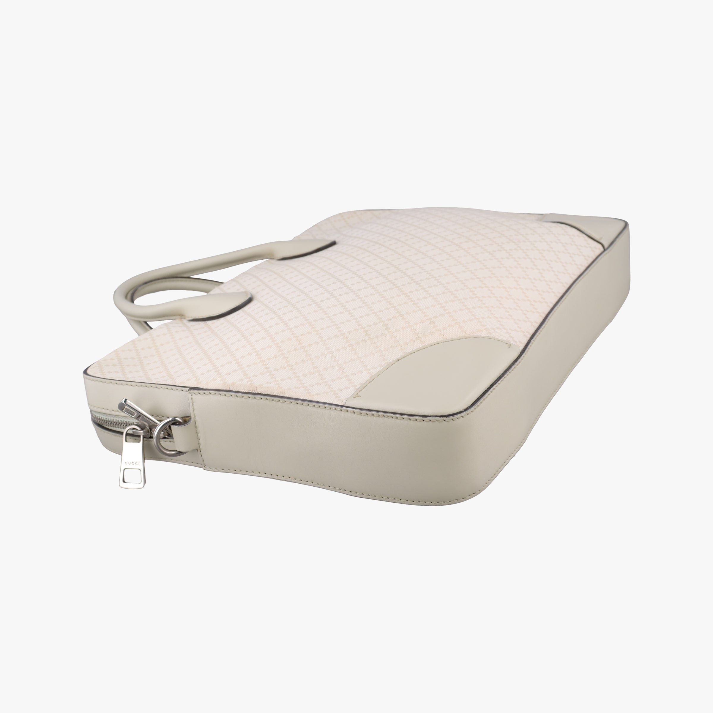 Pre-owned Gucci Bright Diamante White PVC coated canvas×Leather 285445 shoulderbag | stylenewstar