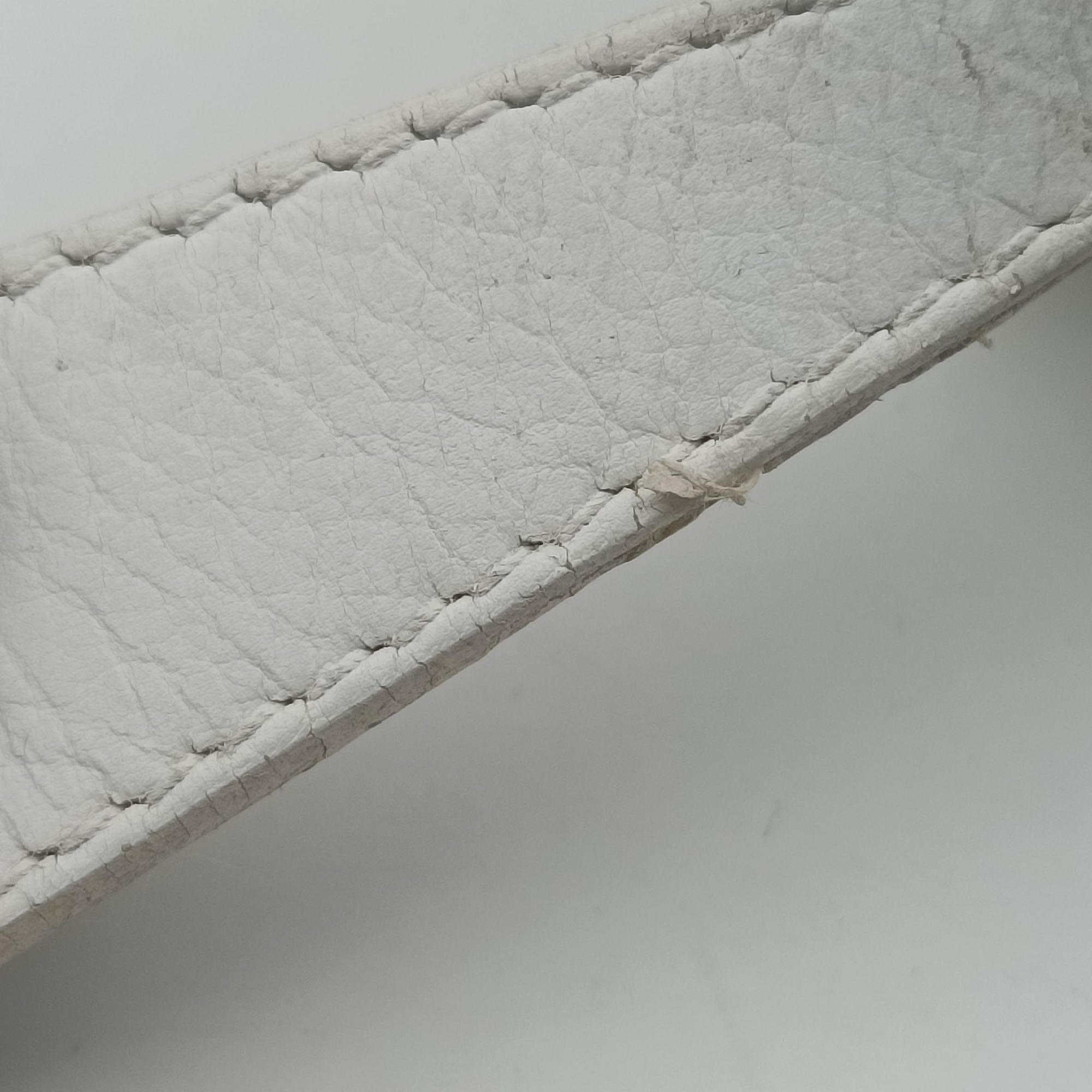Pre-owned Christian Dior Lady D-Joy White leather  shoulderbag | stylenewstar