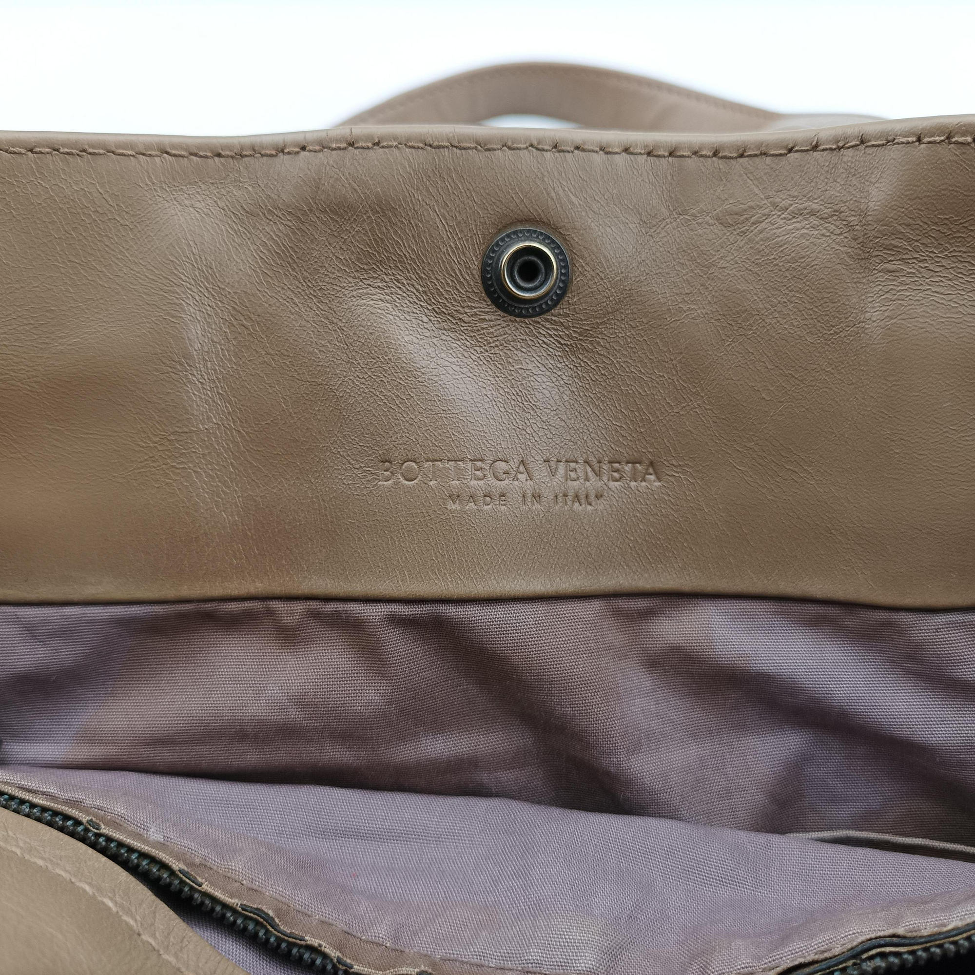 Secondhand Bottega Veneta Intrecciato Shopper Acatl Camel lambskin  handbag | stylenewstar
