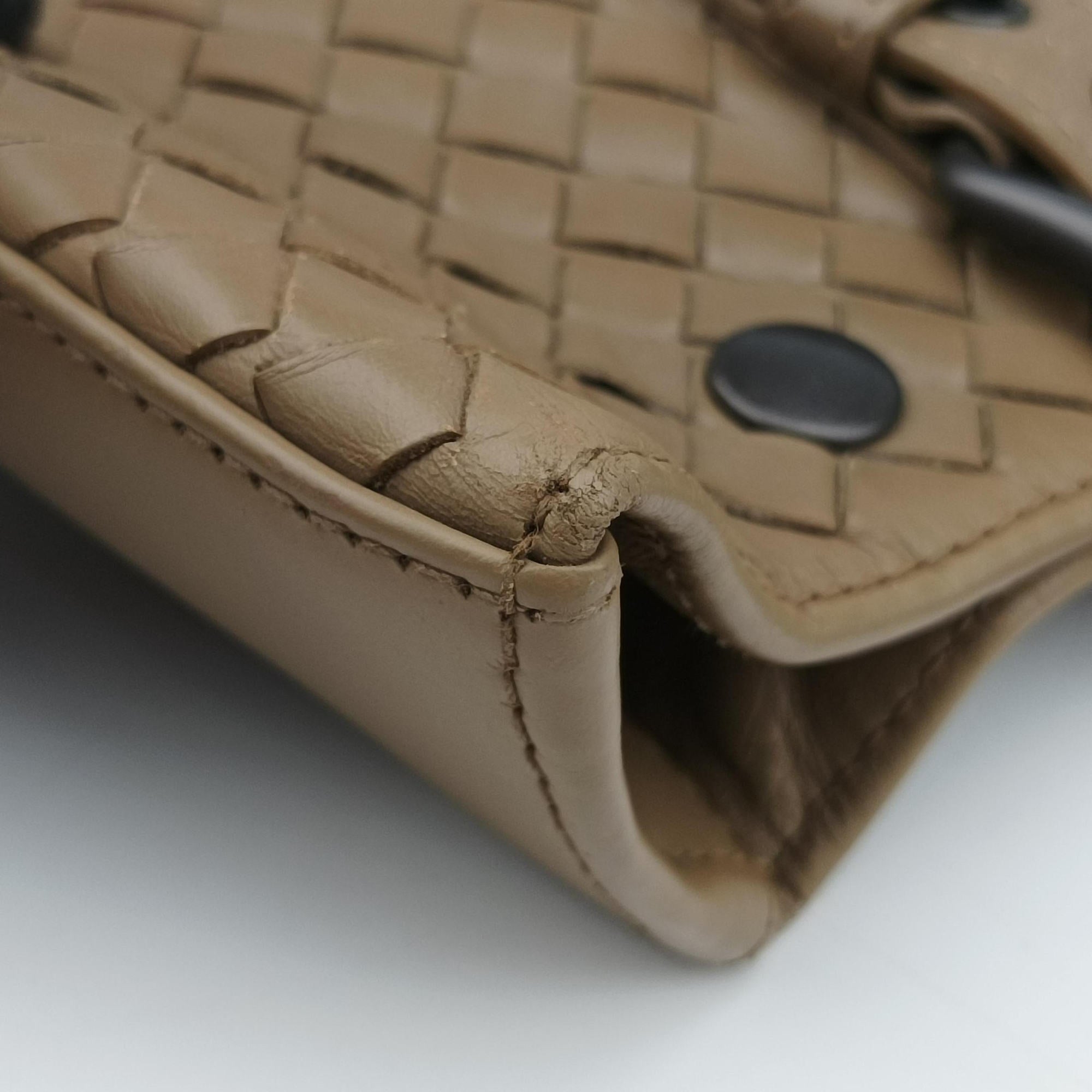 Secondhand Bottega Veneta Intrecciato Shopper Acatl Camel lambskin  handbag | stylenewstar