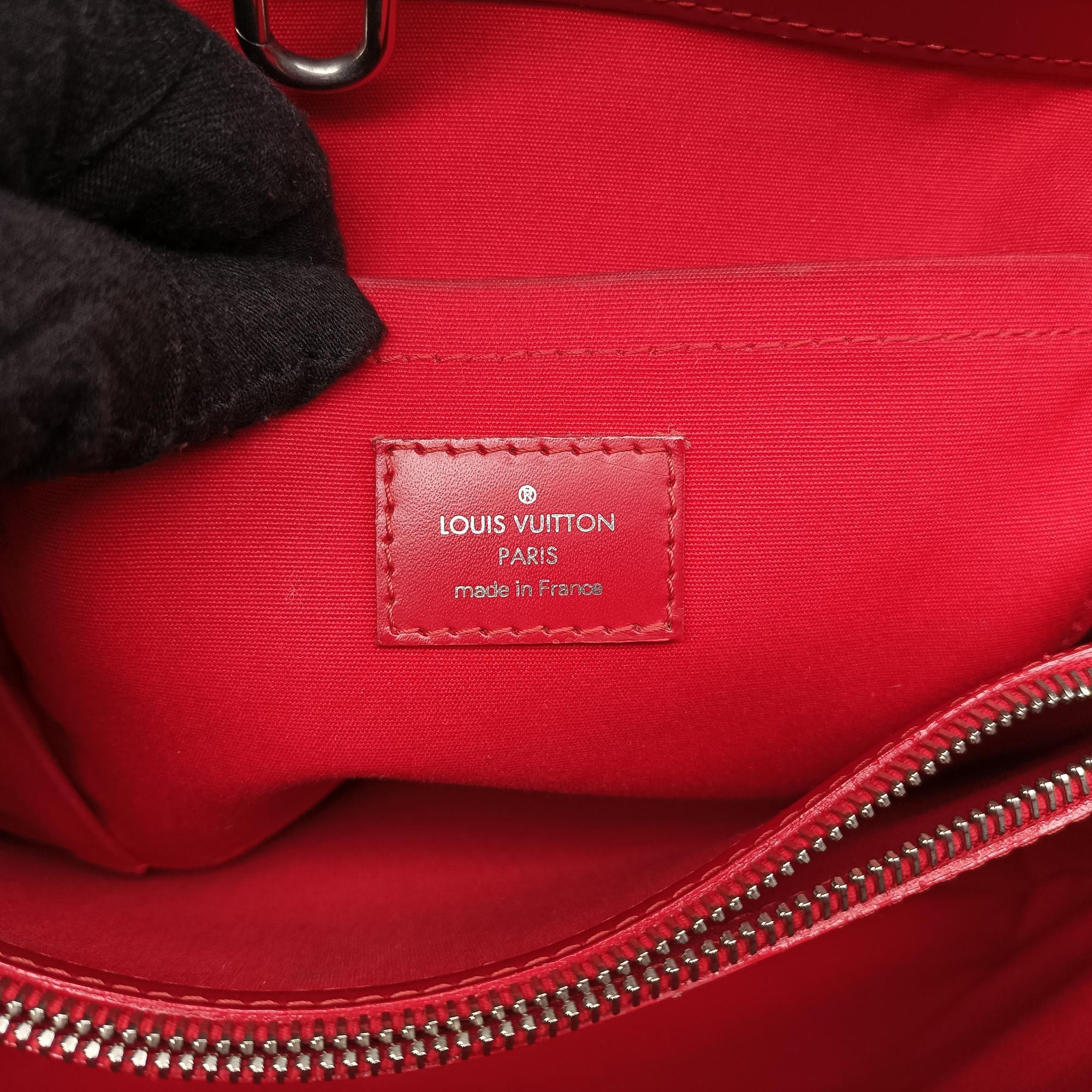 Secondhand Louis Vuitton Passy GM Rouge Epi M5925E handbag | stylenewstar